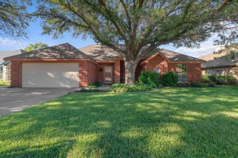 8817 Jason Court North Richland Hills TX 76182