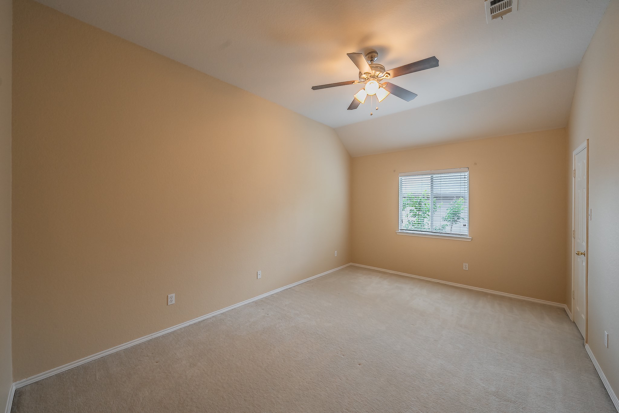 5549 Mountain Valley Drive The Colony TX 75056