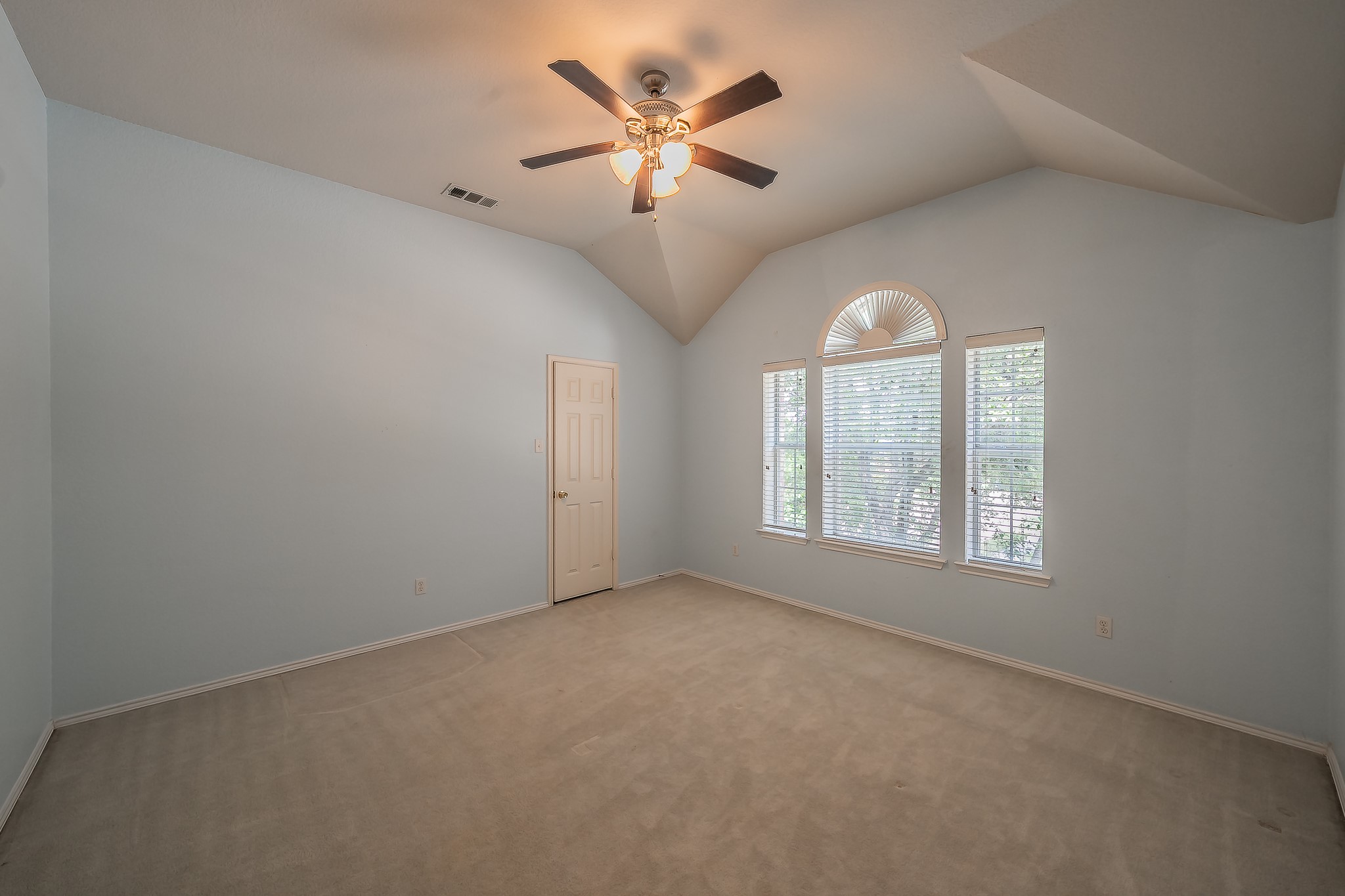 5549 Mountain Valley Drive The Colony TX 75056