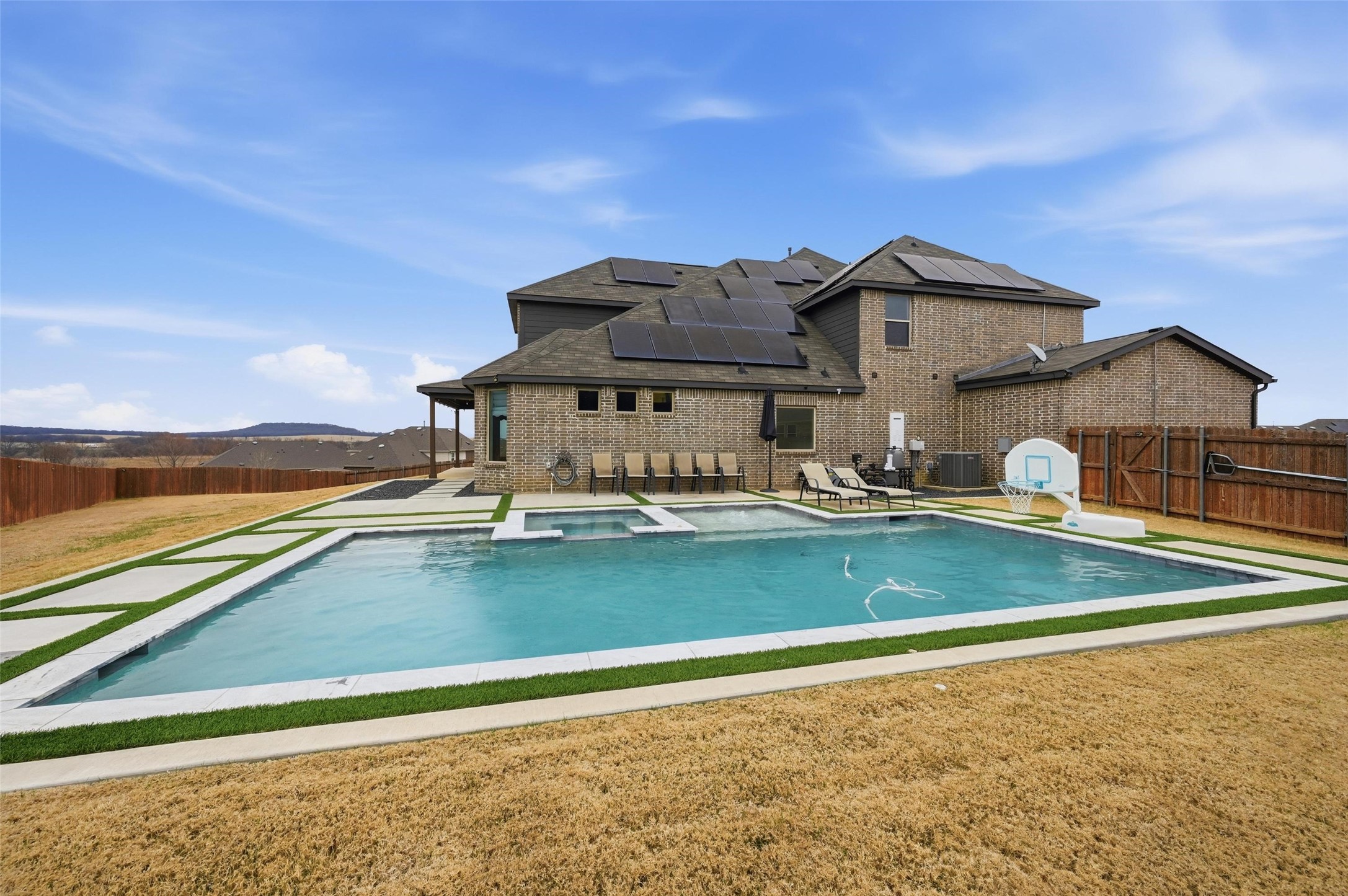 6712 Cedarhurst Court Denton TX 76226