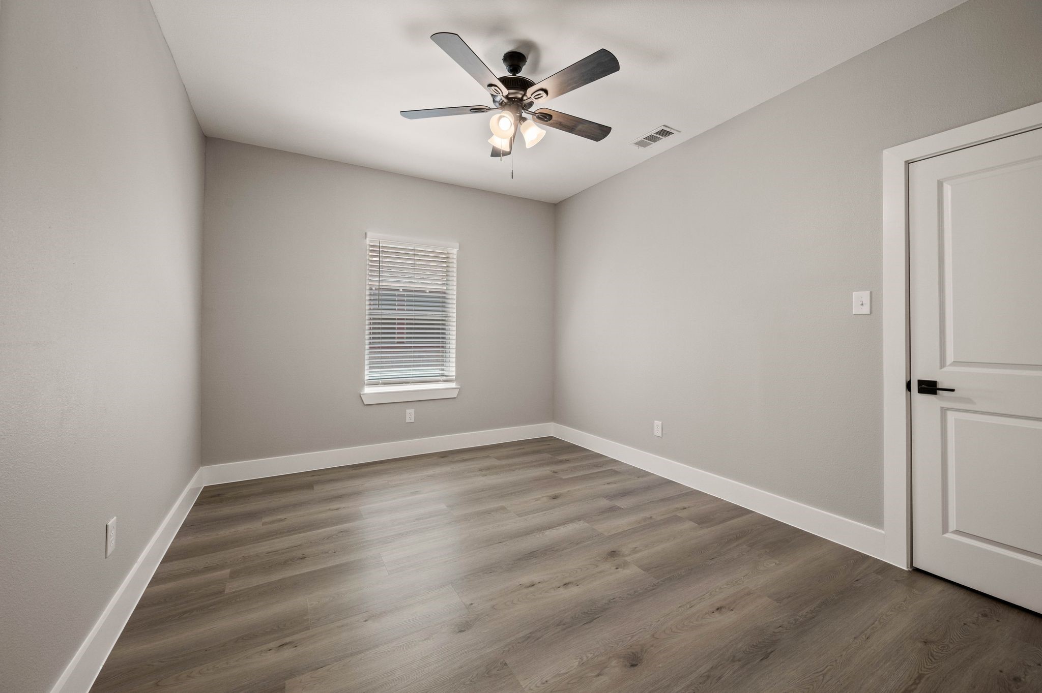 3329 Hemphill Street Fort Worth TX 76110