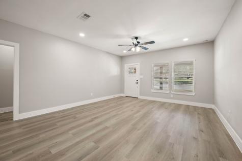 3329 Hemphill Street Fort Worth TX 76110