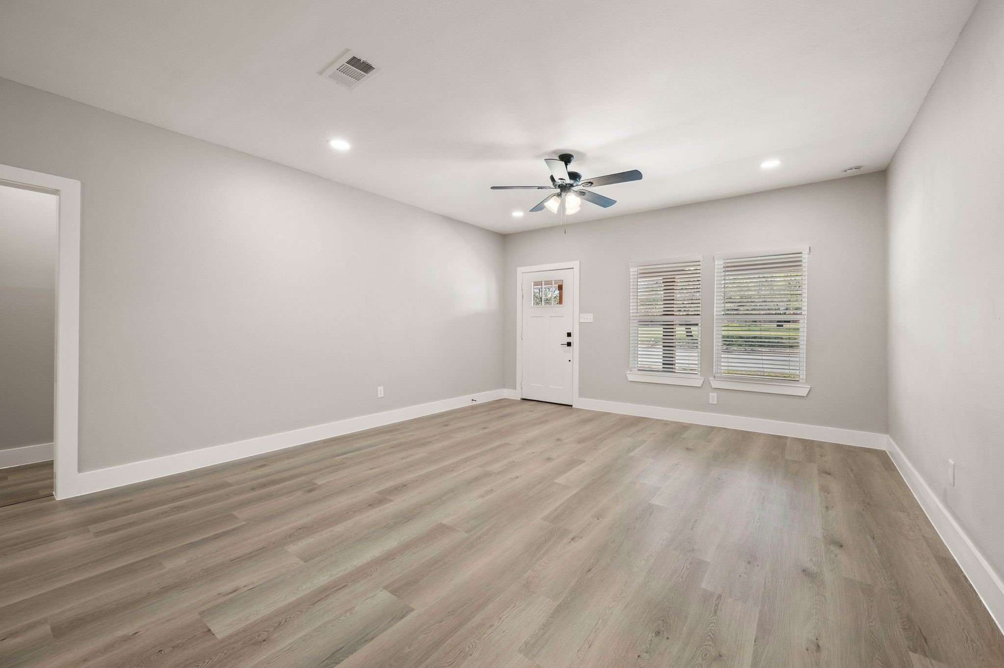 3329 Hemphill Street Fort Worth TX 76110