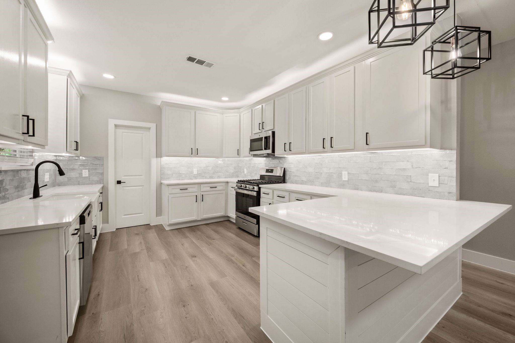 3329 Hemphill Street Fort Worth TX 76110