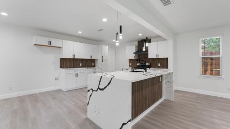 1105 Bay Shore Drive Garland TX 75040