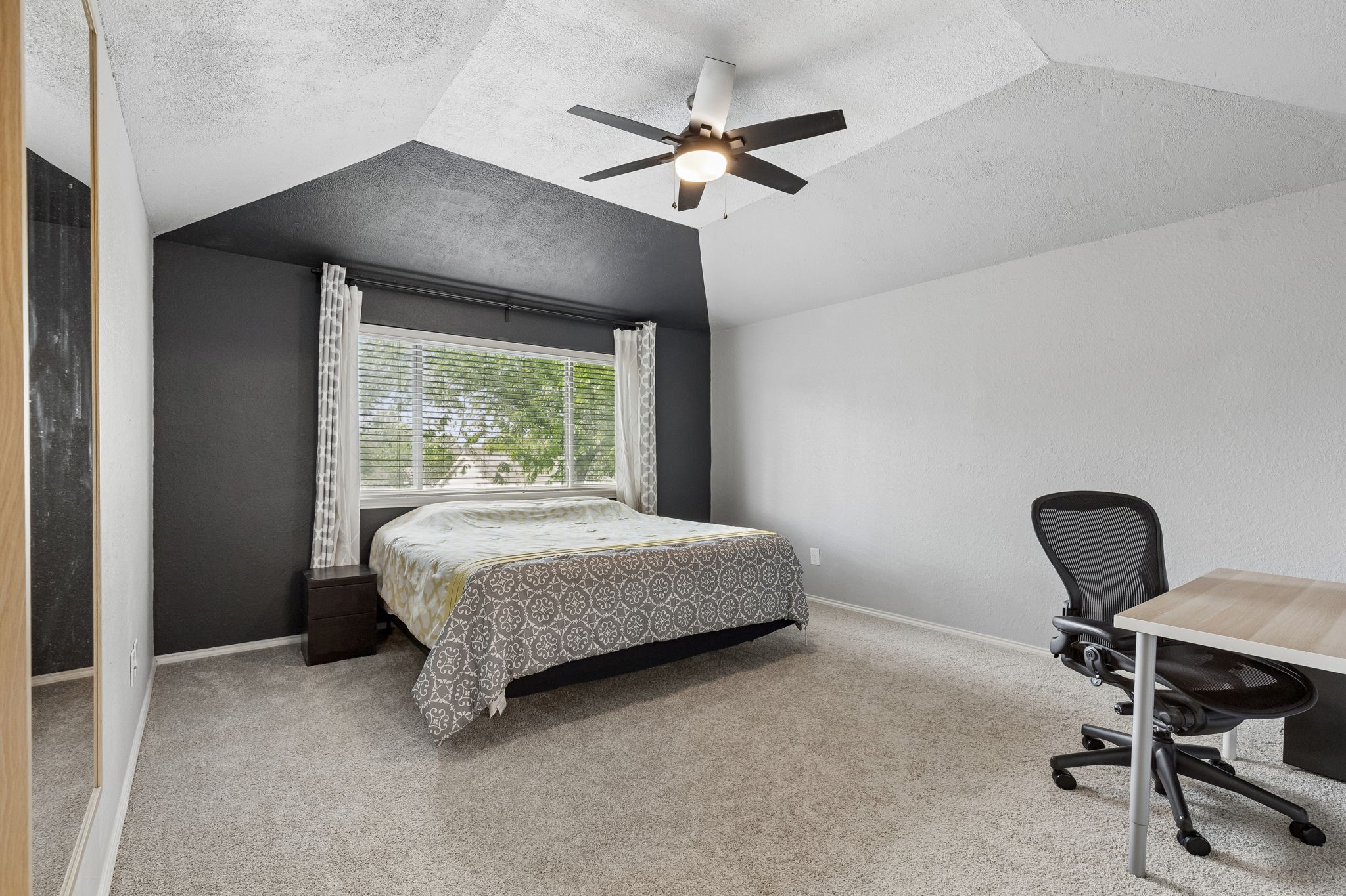 304 Lark Lane Euless TX 76039