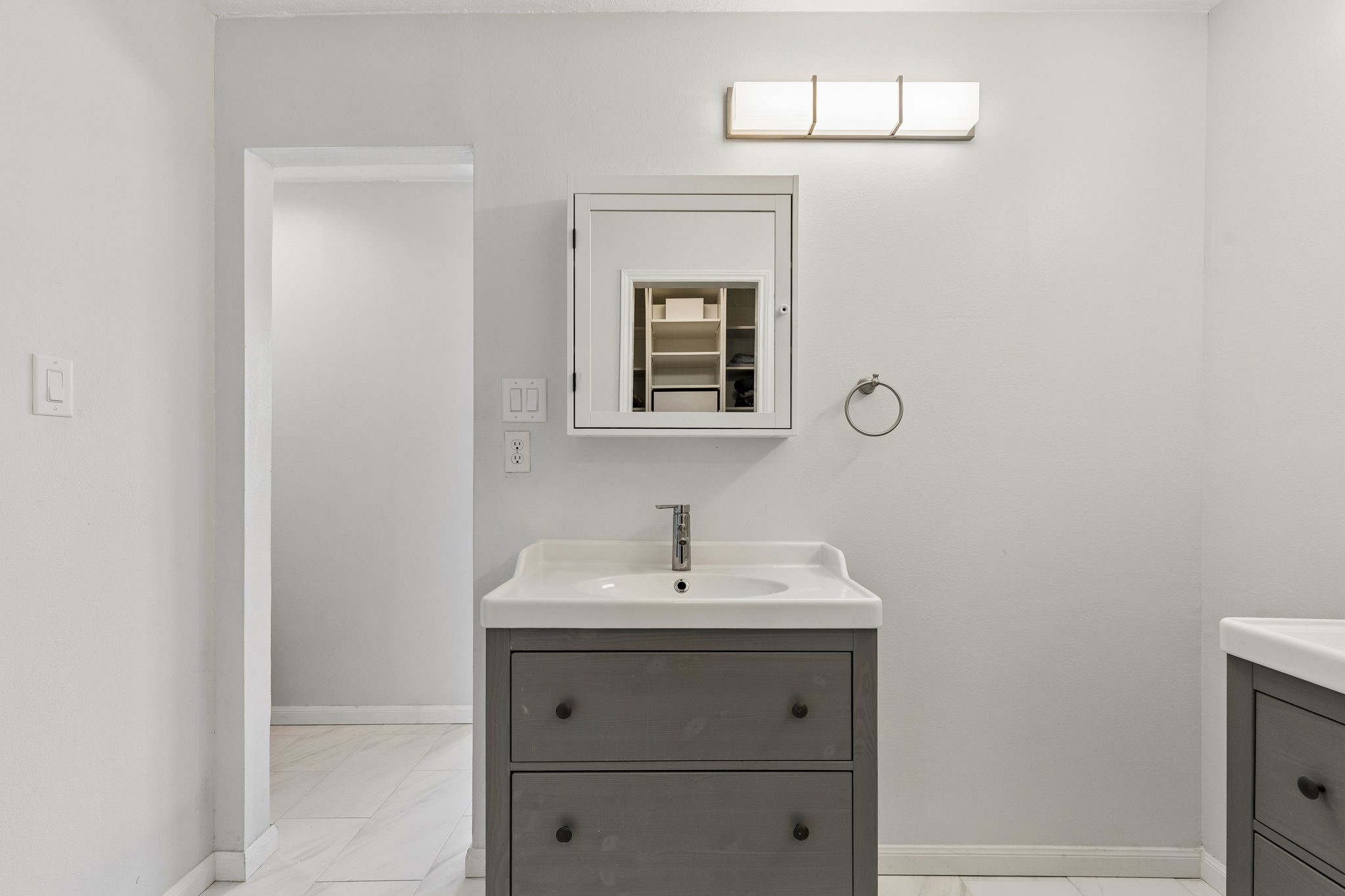 304 Lark Lane Euless TX 76039