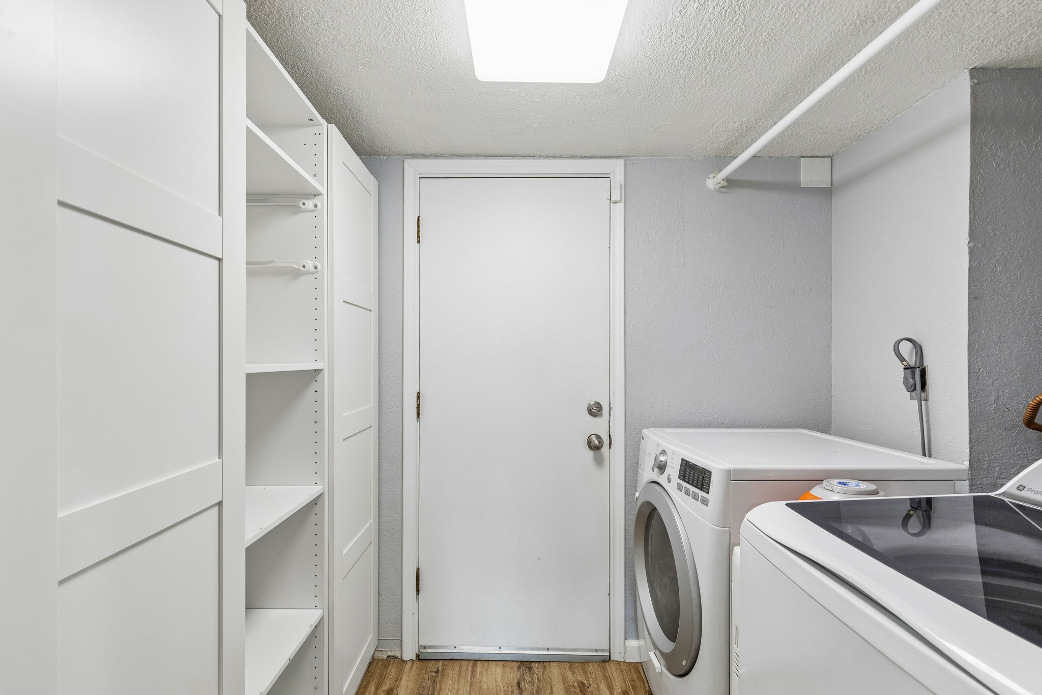 304 Lark Lane Euless TX 76039