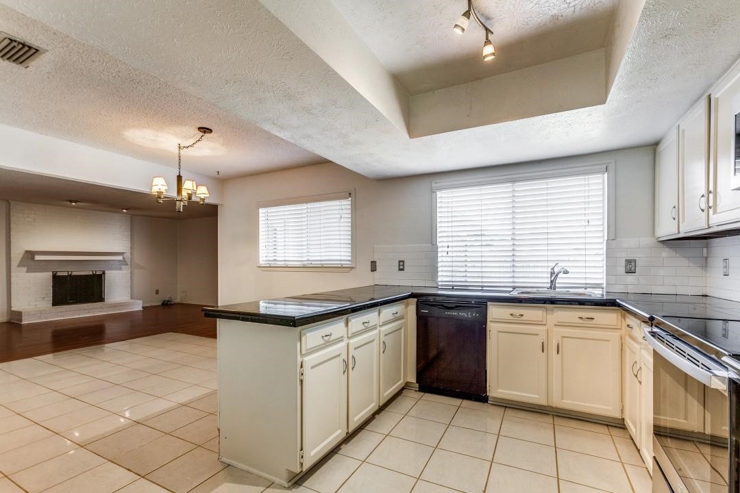 1919 J Pearce Drive Richardson TX 75081