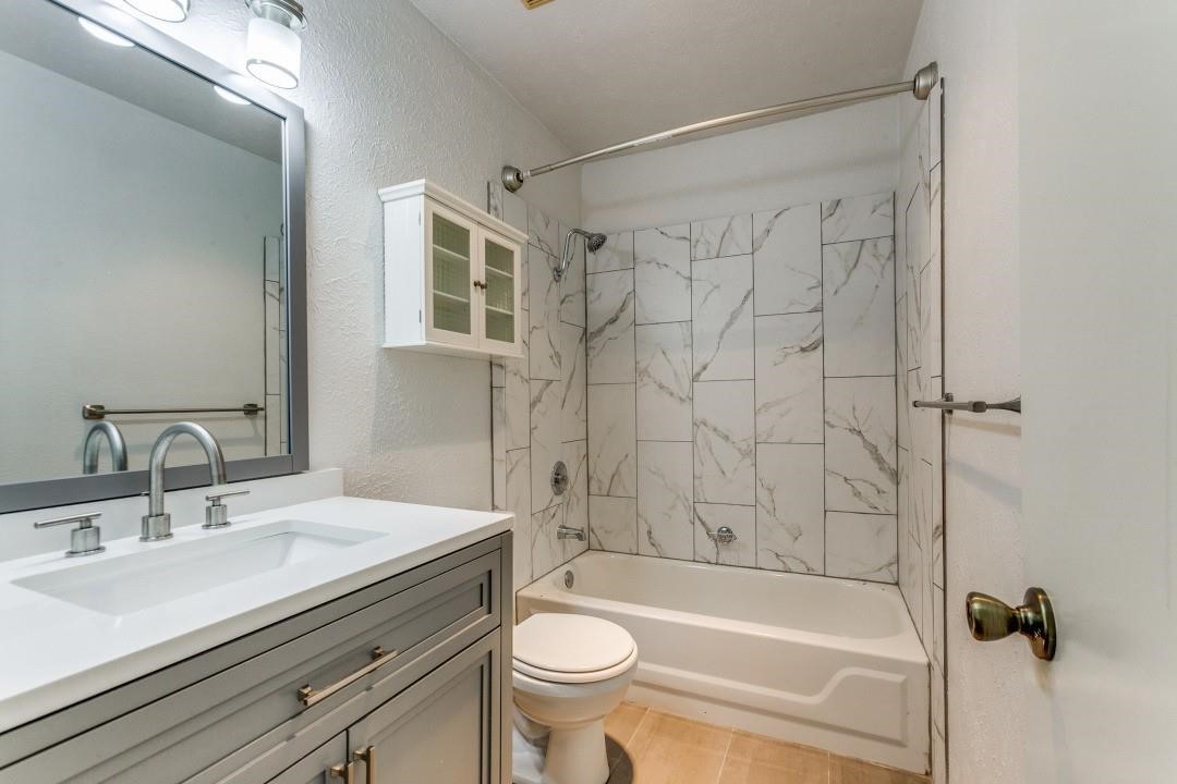 1919 J Pearce Drive Richardson TX 75081
