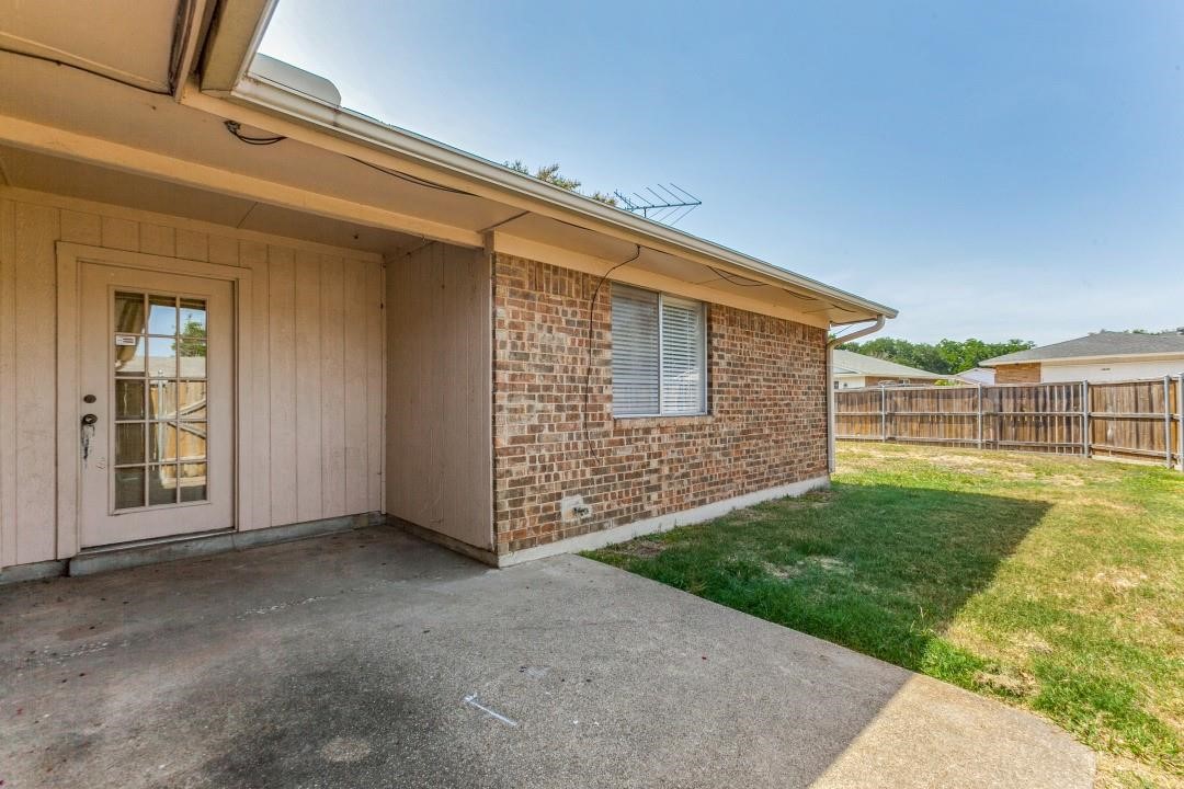 1919 J Pearce Drive Richardson TX 75081