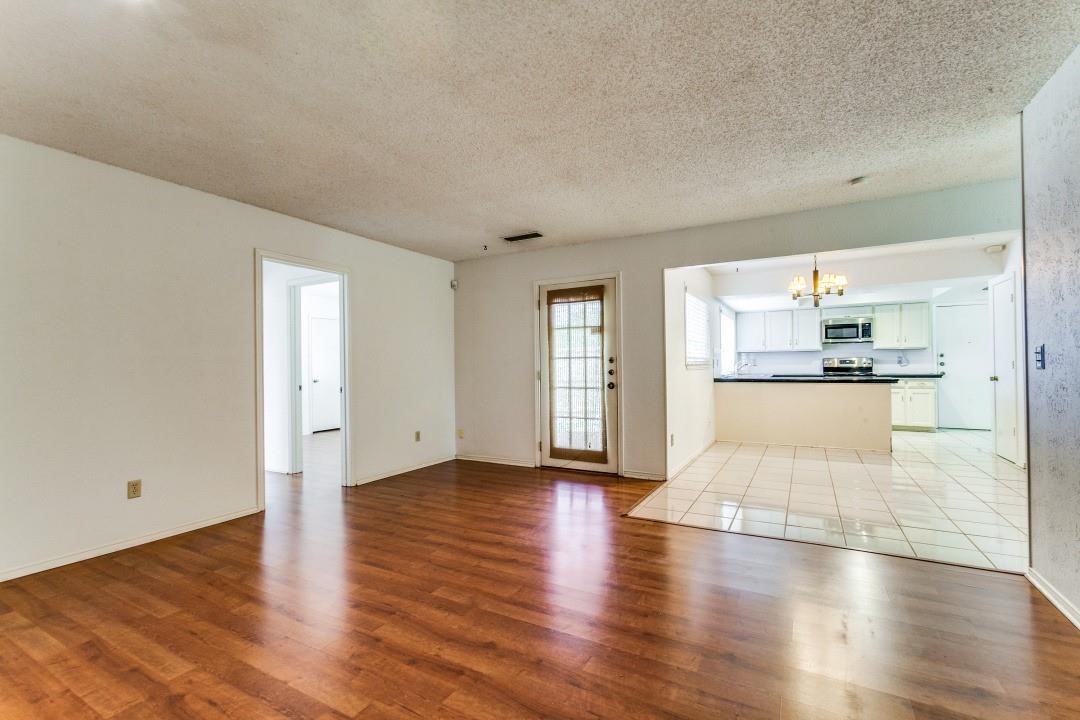 1919 J Pearce Drive Richardson TX 75081