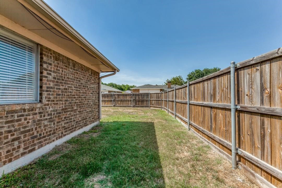 1919 J Pearce Drive Richardson TX 75081