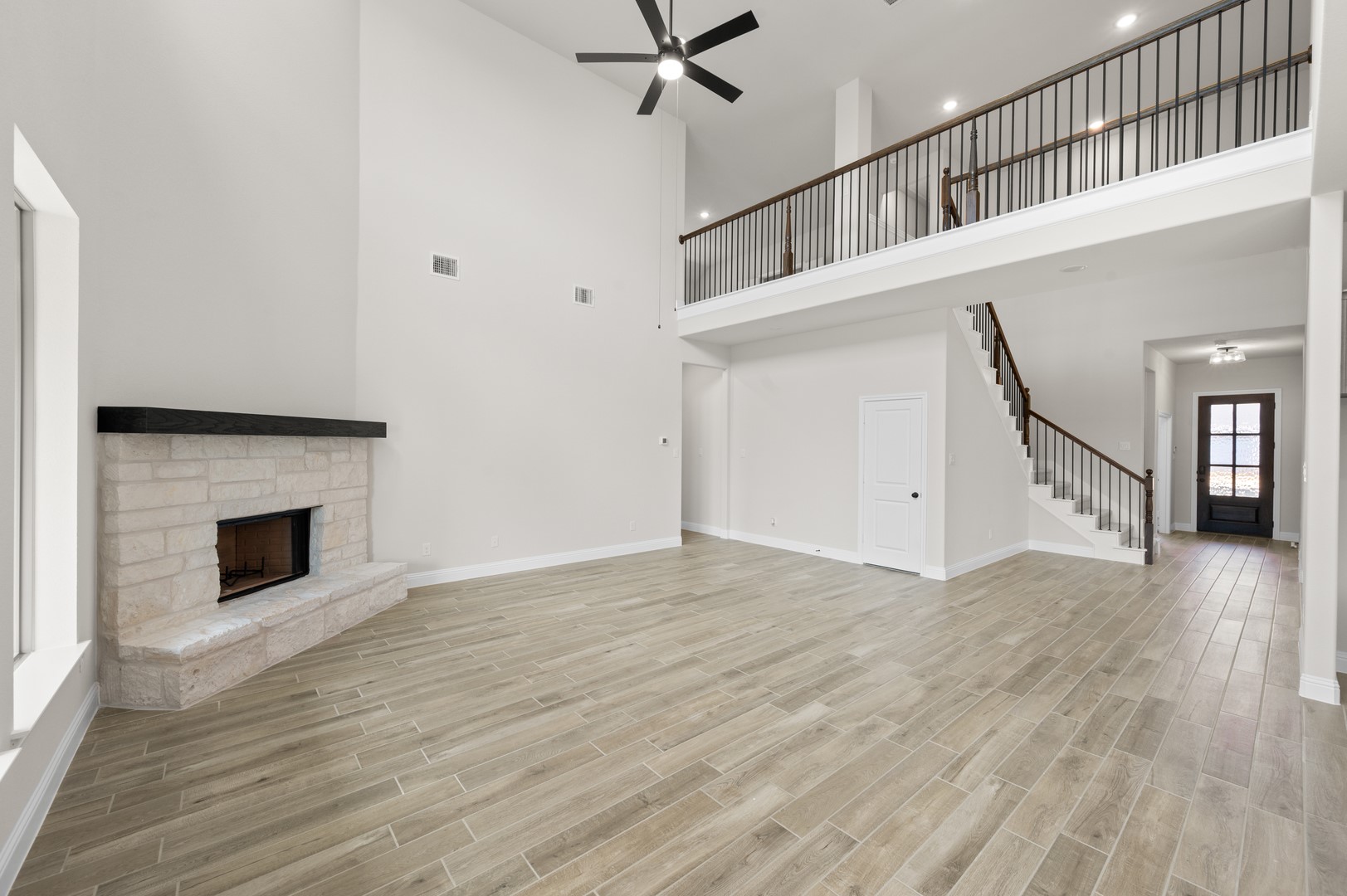 705 Seahawk Street Joshua TX 76058