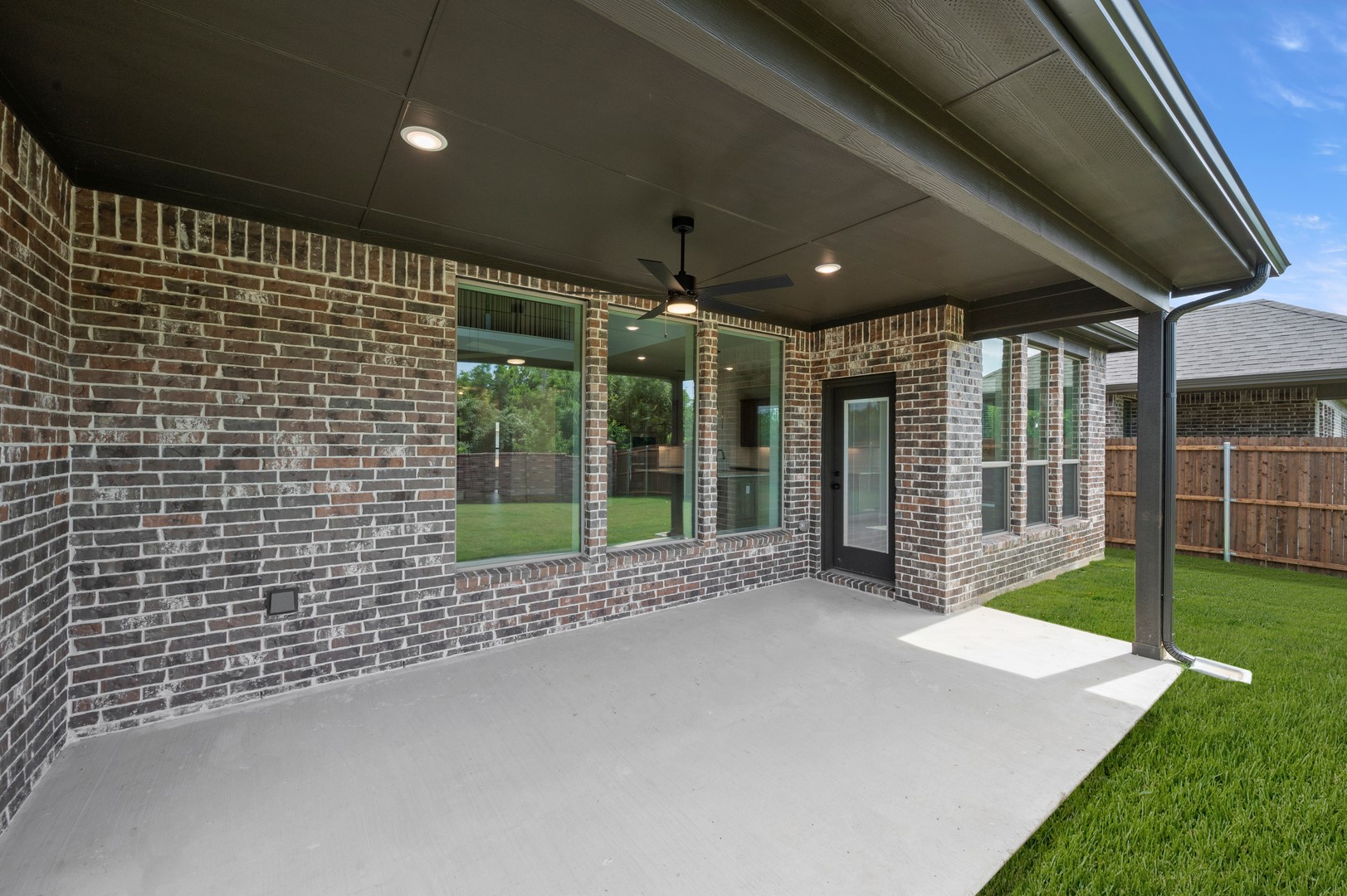 705 Seahawk Street Joshua TX 76058