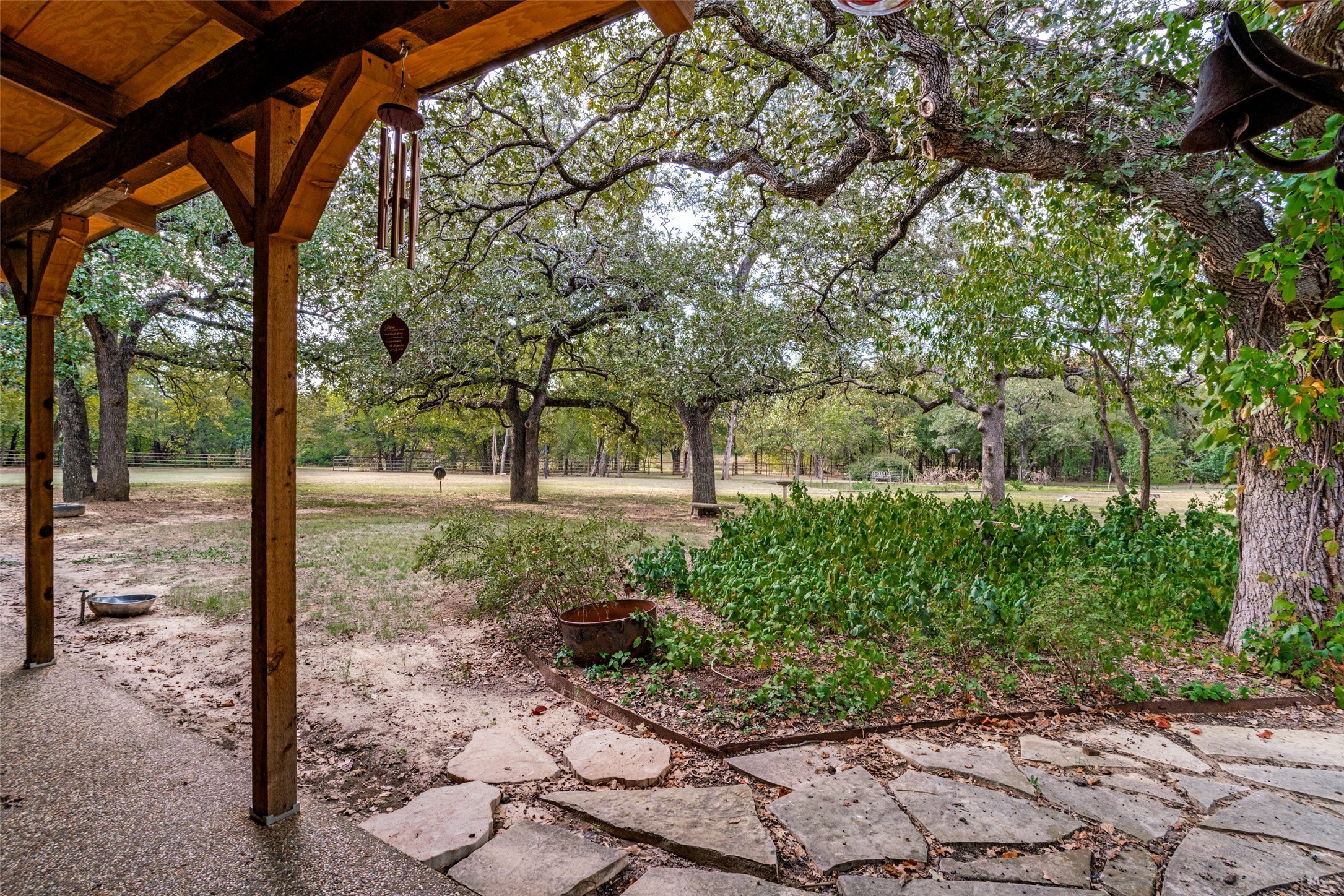 11349 S Fm 372 Valley View TX 76272
