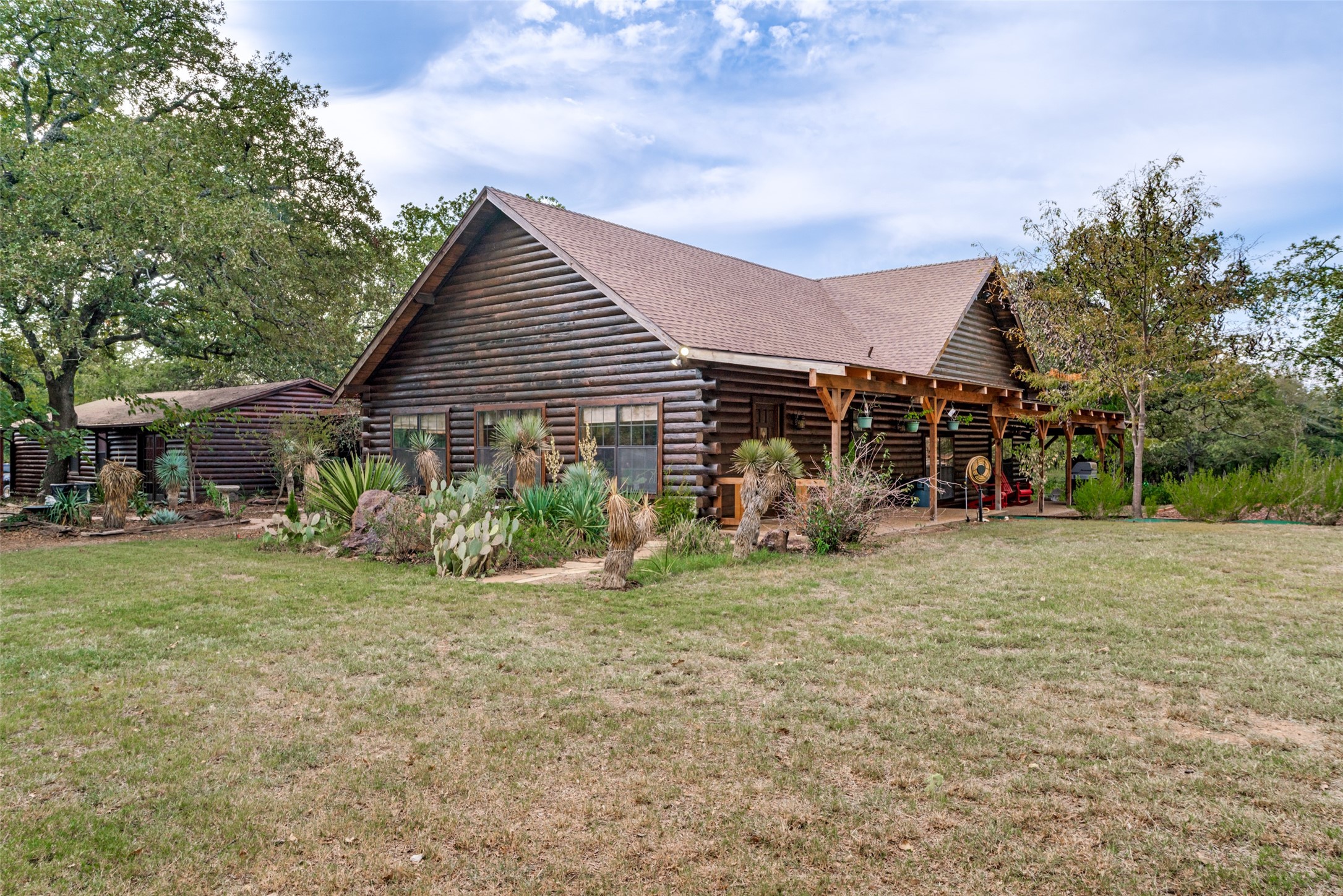 11349 S Fm 372 Valley View TX 76272