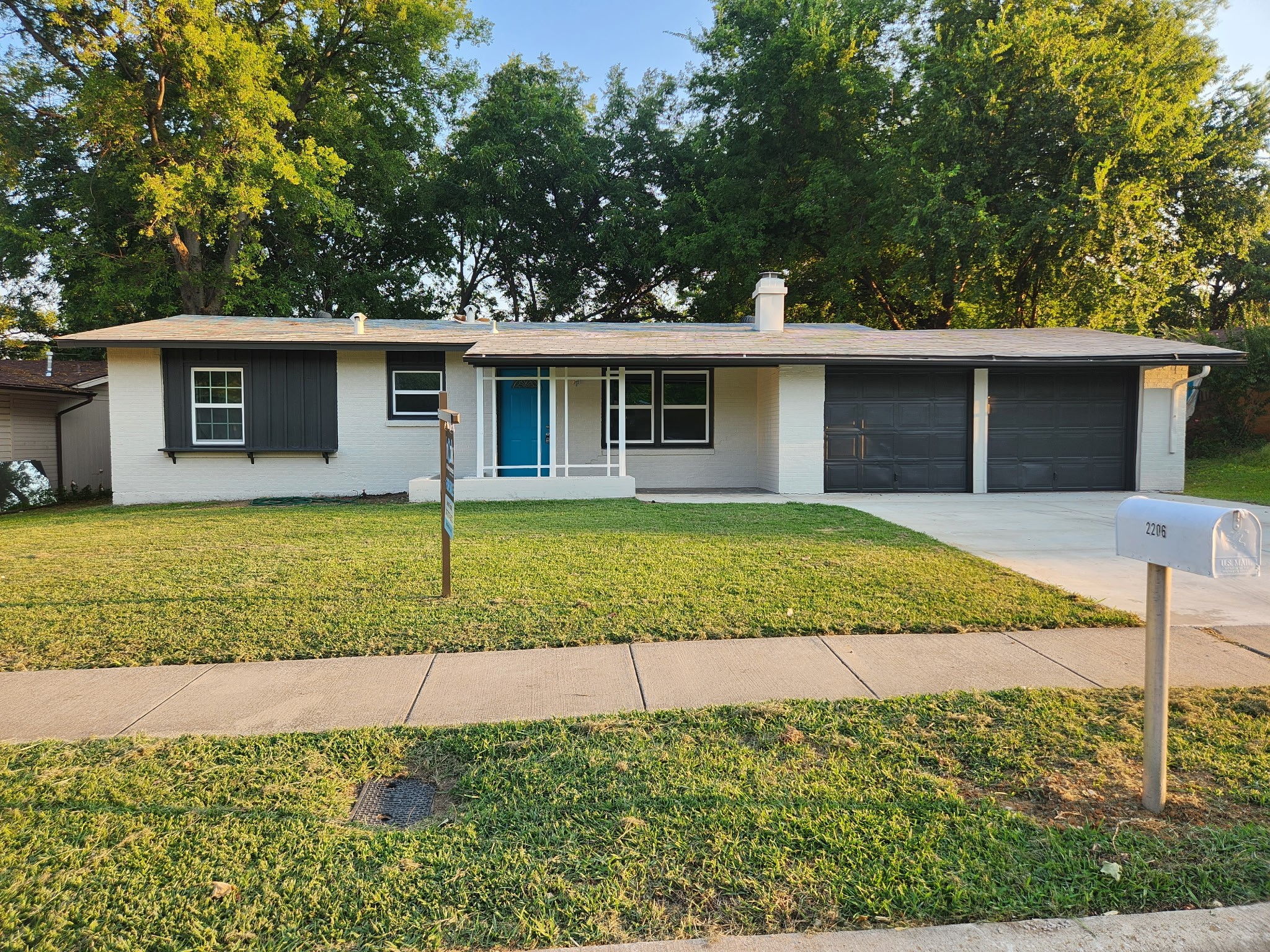 2206 Huntington Drive Arlington TX 76010