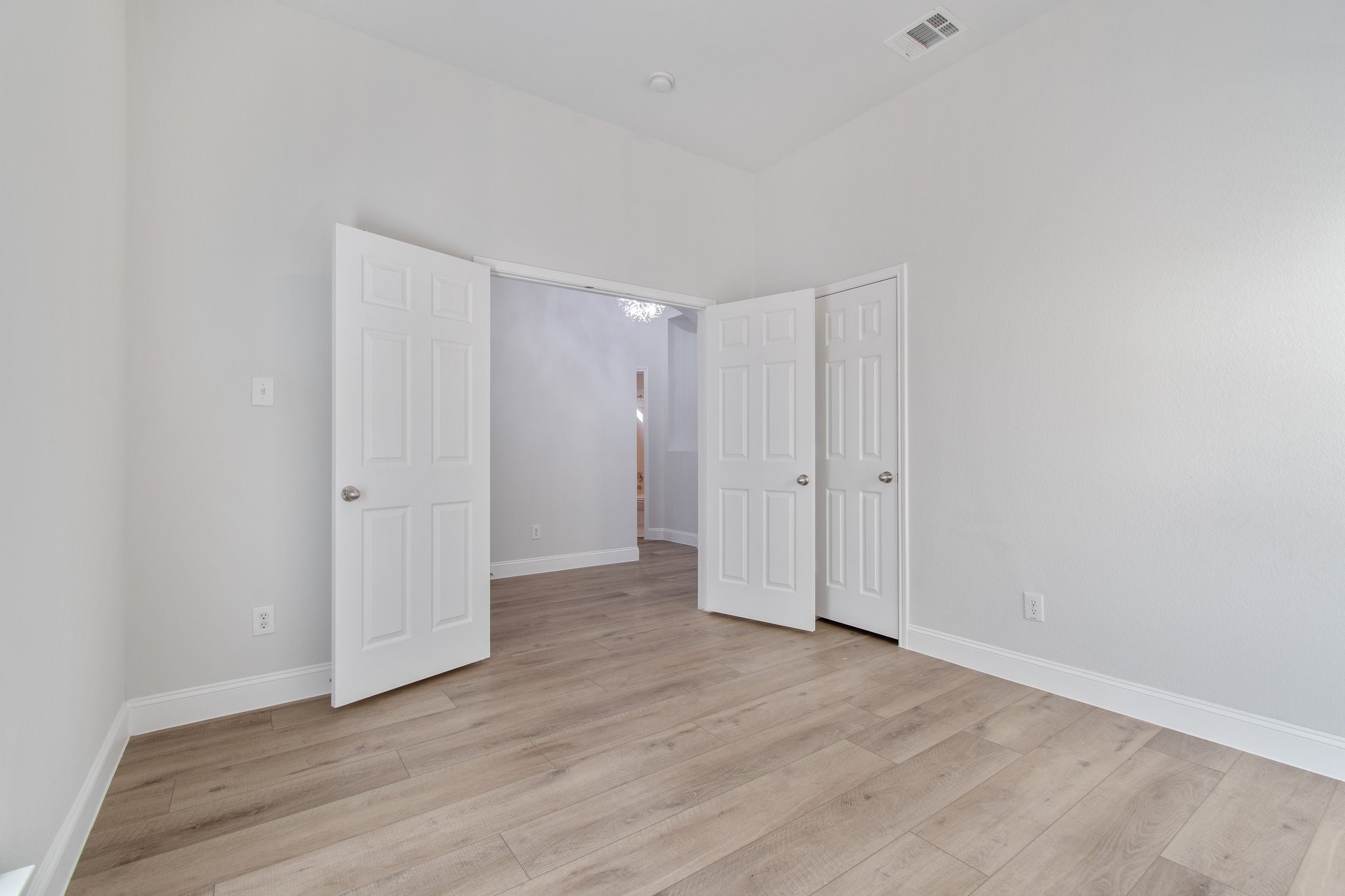 1801 Azalea Drive Savannah TX 76227