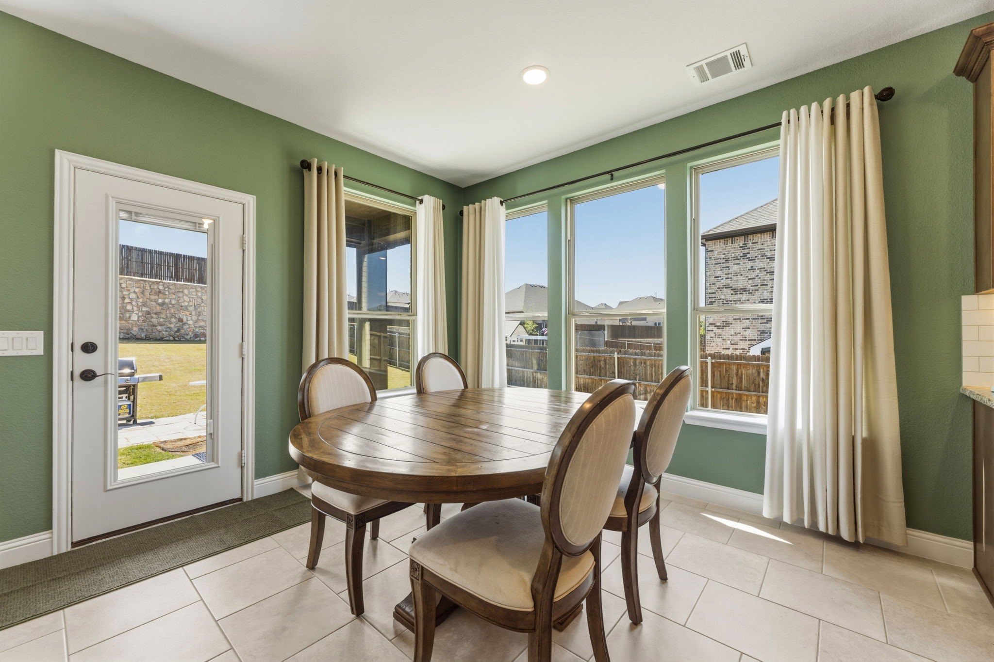 1030 Timber Ridge Drive Justin TX 76247
