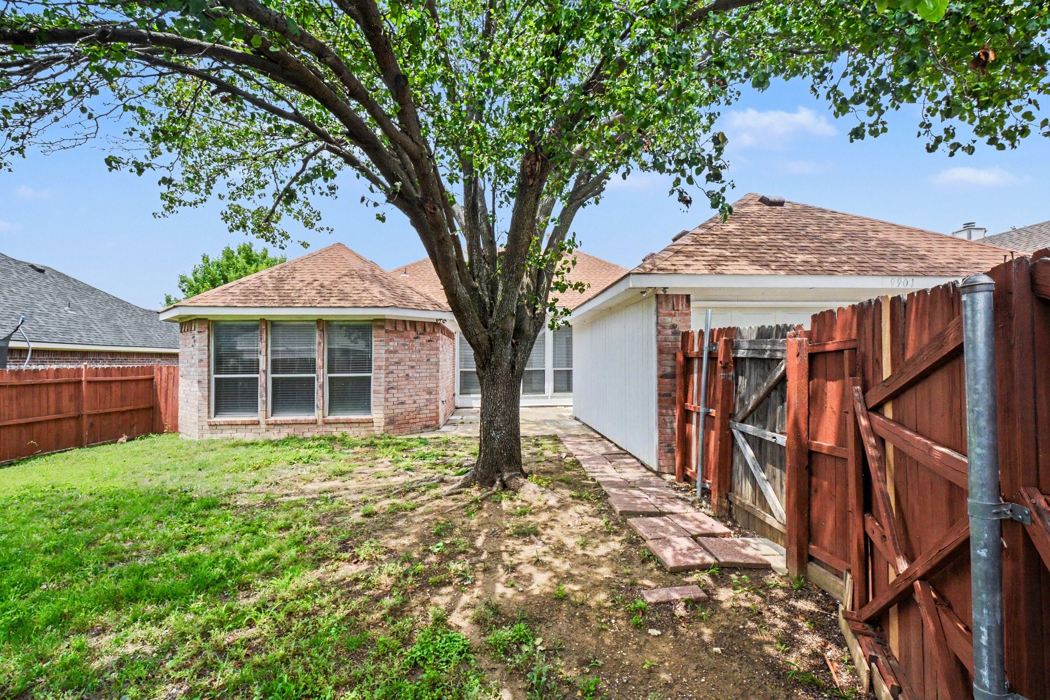 9901 Queens Road Frisco TX 75035