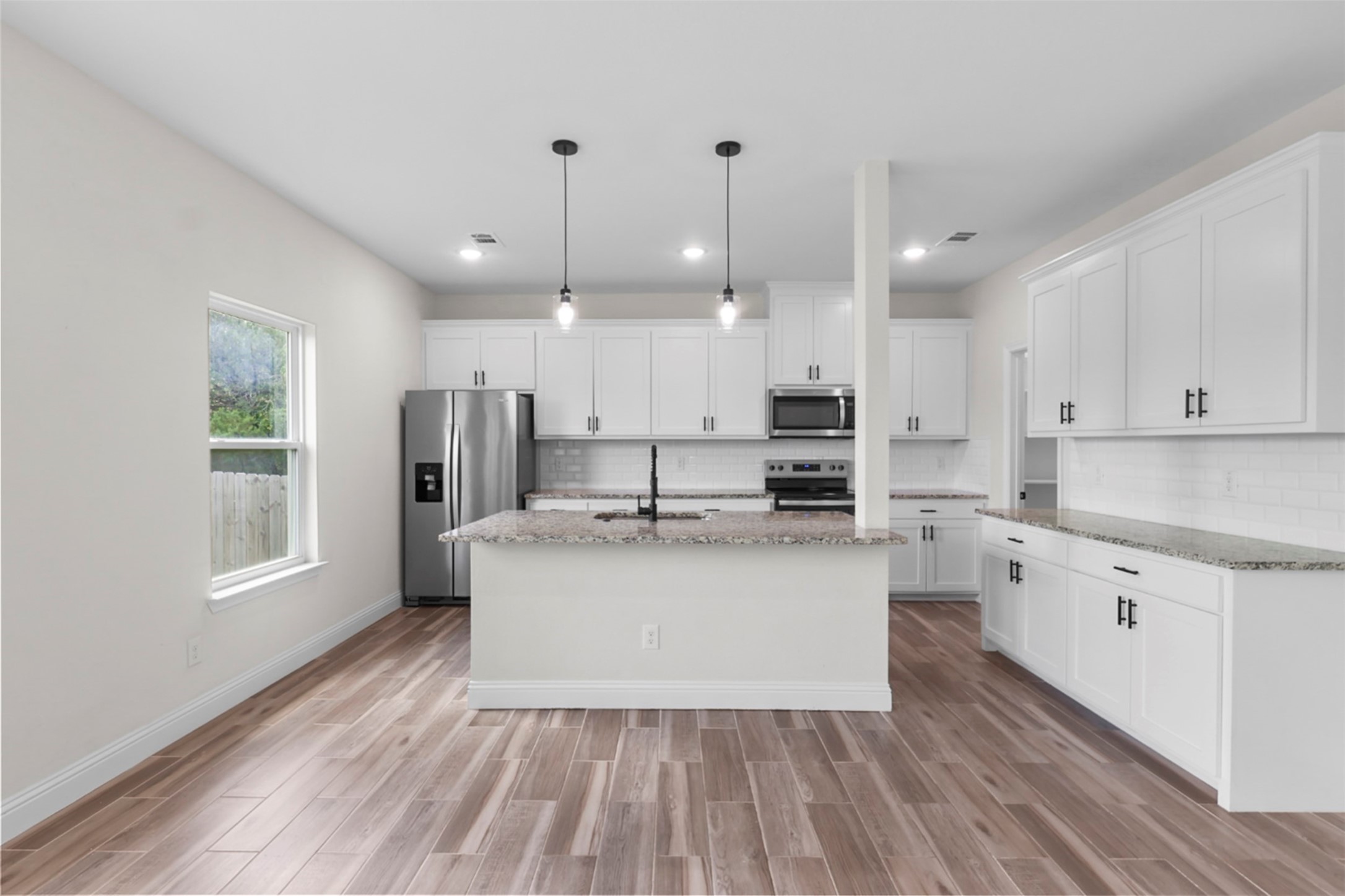 2625 Austin Drive Granbury TX 76048