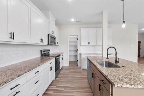 2625 Austin Drive Granbury TX 76048