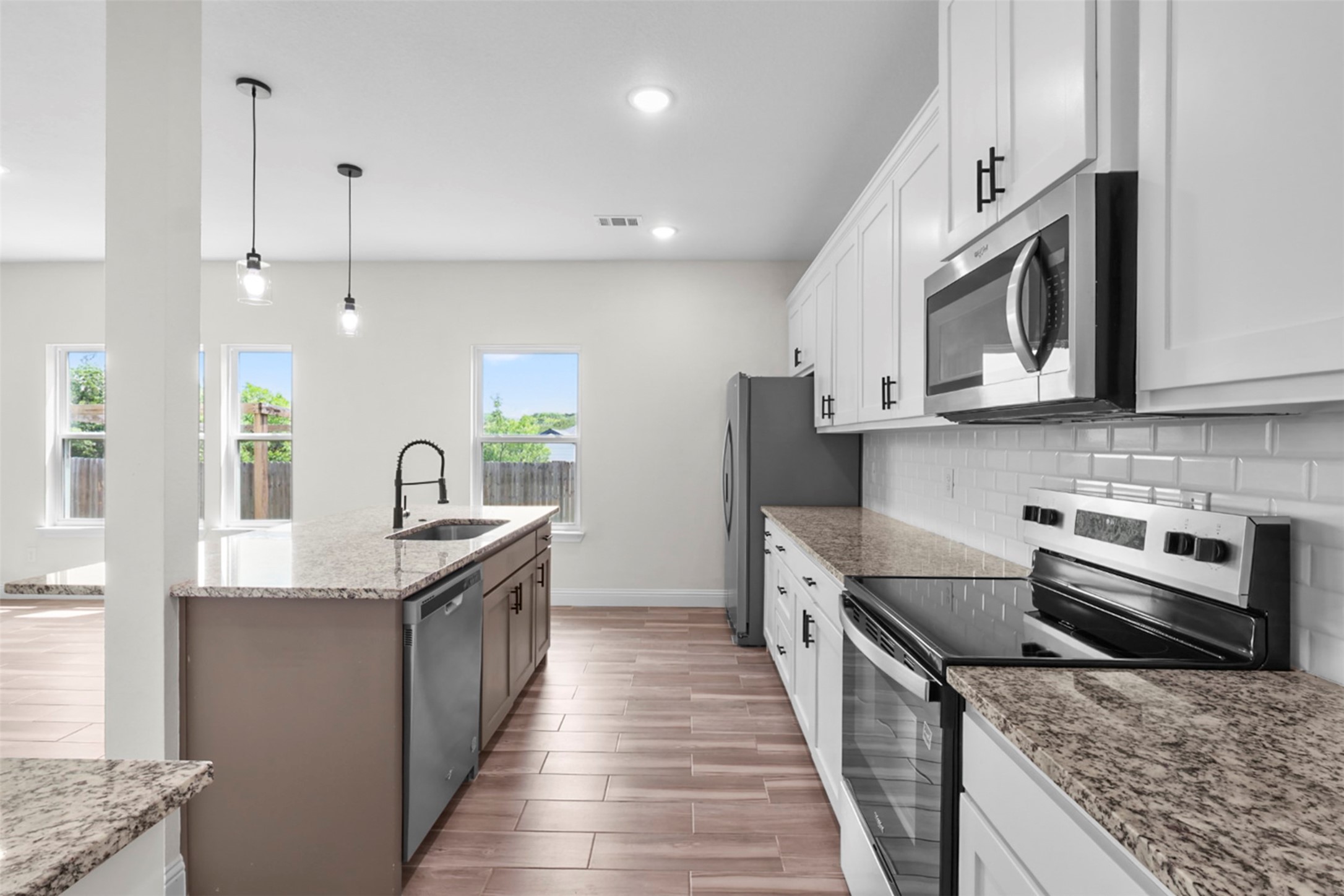 2625 Austin Drive Granbury TX 76048