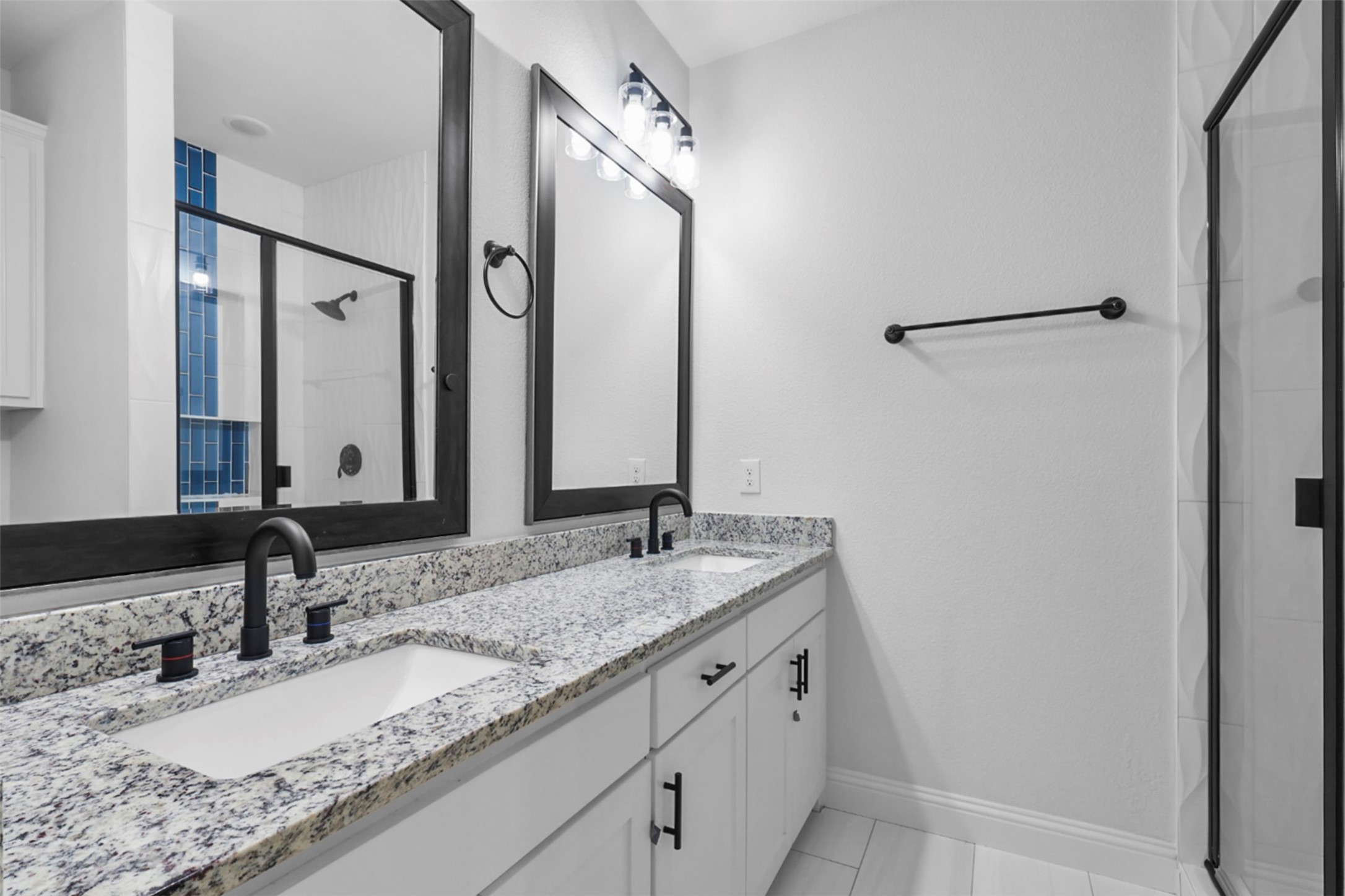 2625 Austin Drive Granbury TX 76048