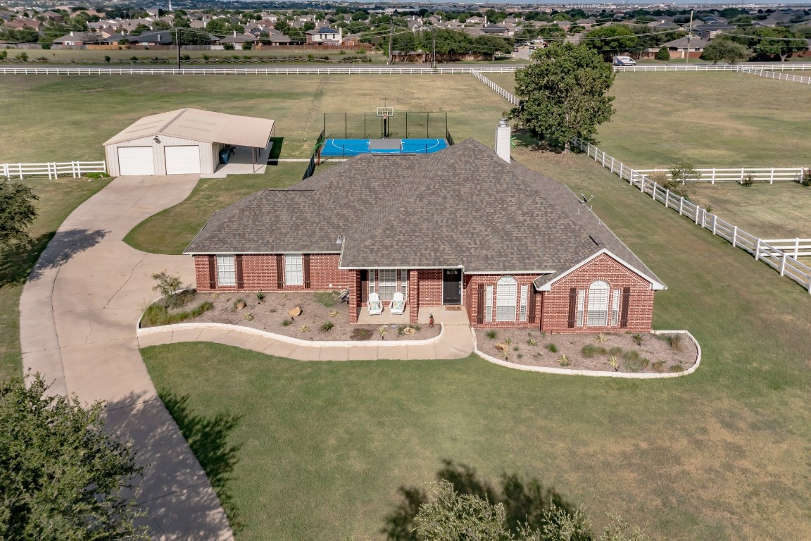 10332 Round Hill Road Fort Worth TX 76131