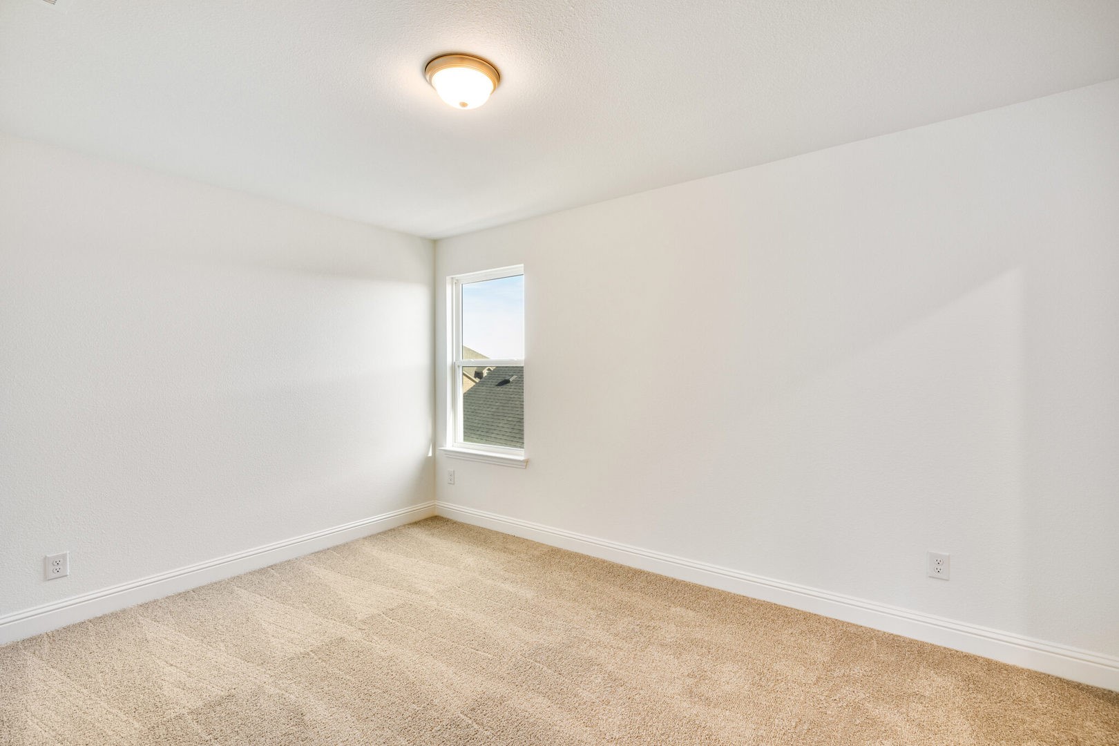 145 Palo Duro Bend Rhome TX 76078