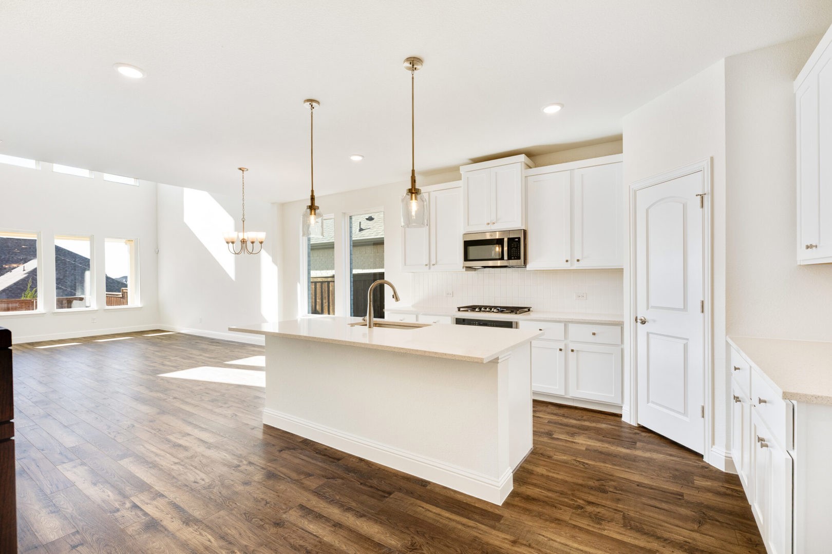 145 Palo Duro Bend Rhome TX 76078