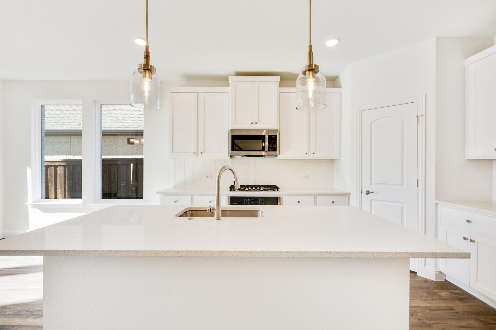 145 Palo Duro Bend Rhome TX 76078