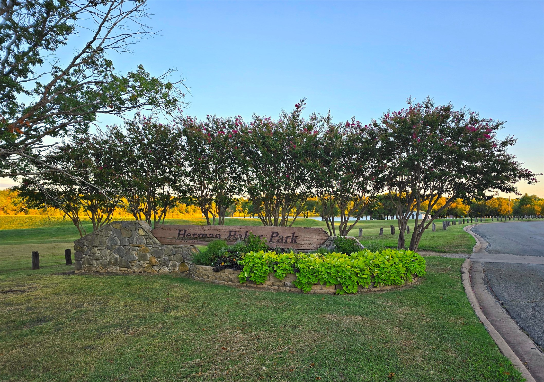 2211 Gustavus Drive Sherman TX 75092