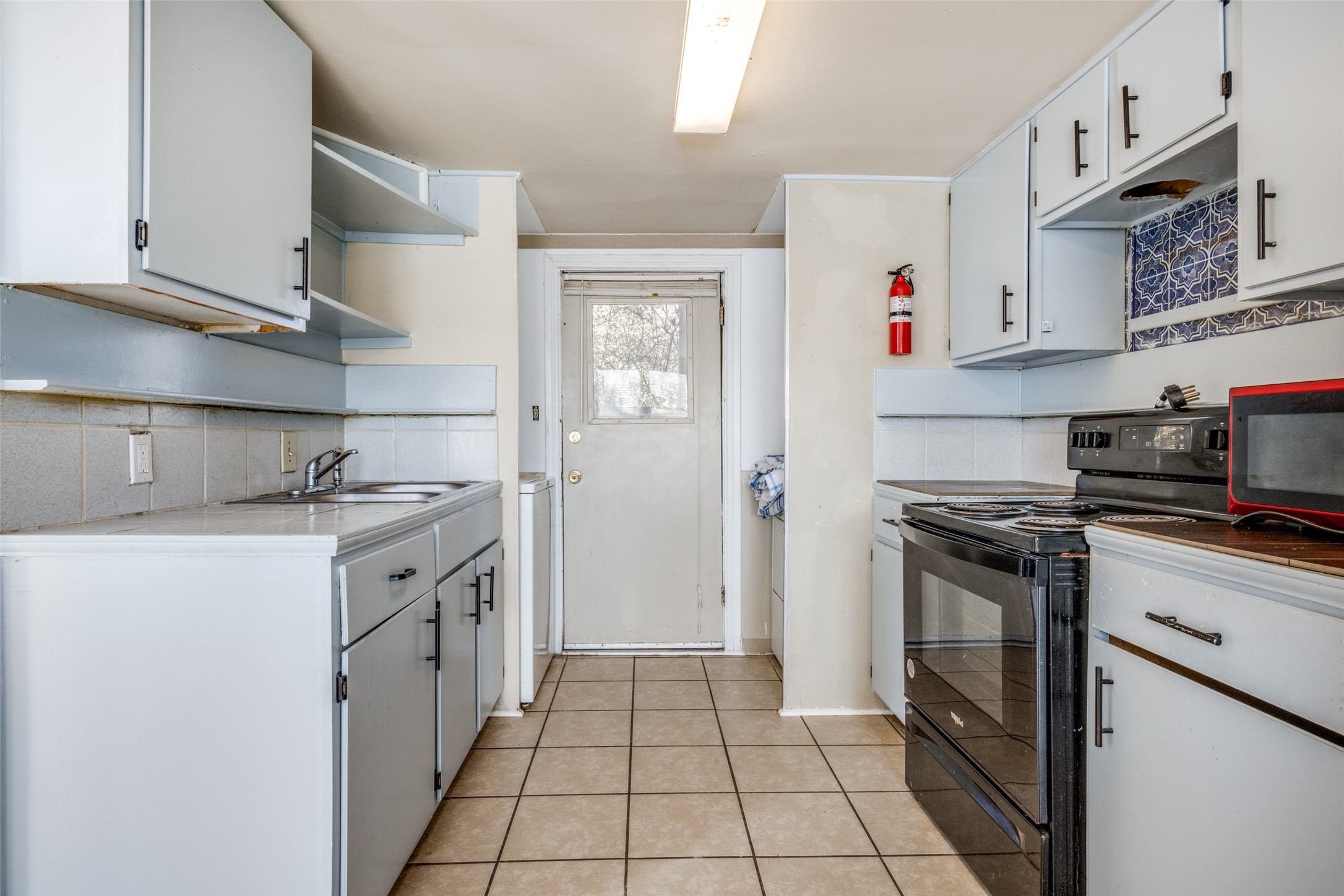 211 E Sherman Drive Denton TX 76209