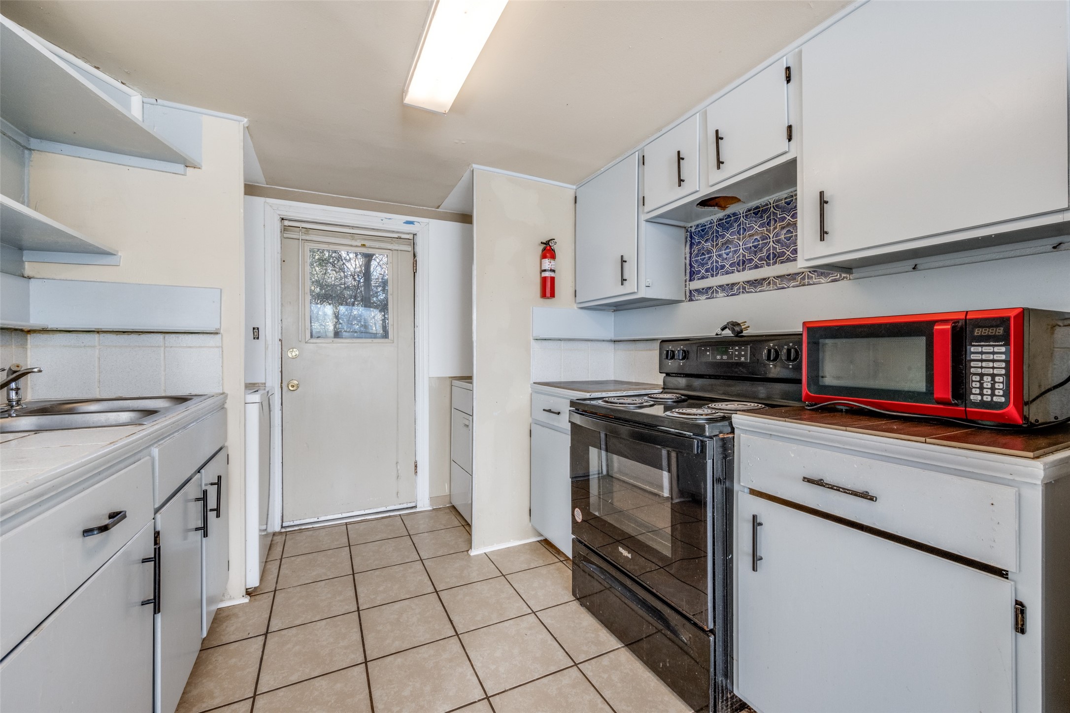 211 E Sherman Drive Denton TX 76209
