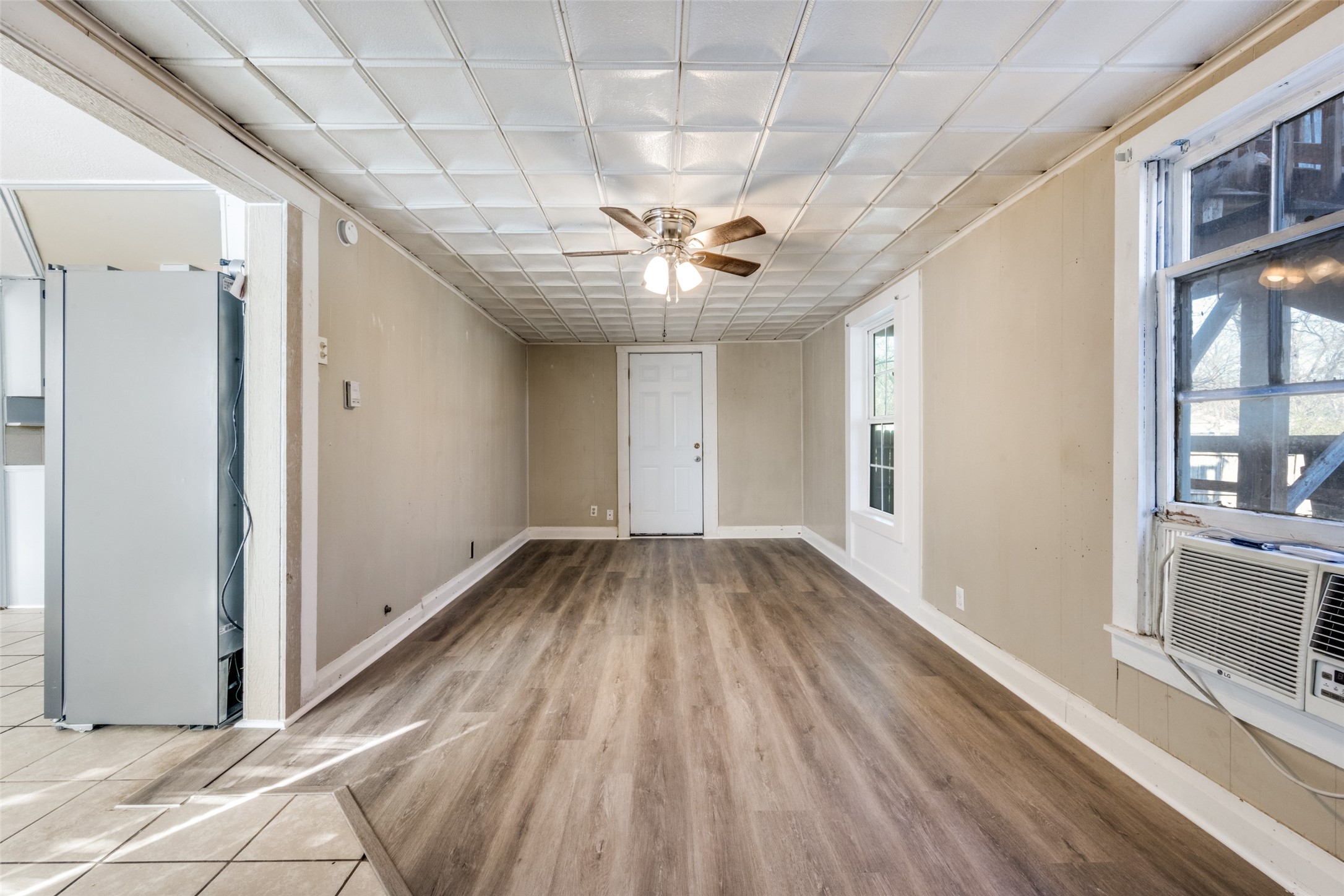 211 E Sherman Drive Denton TX 76209