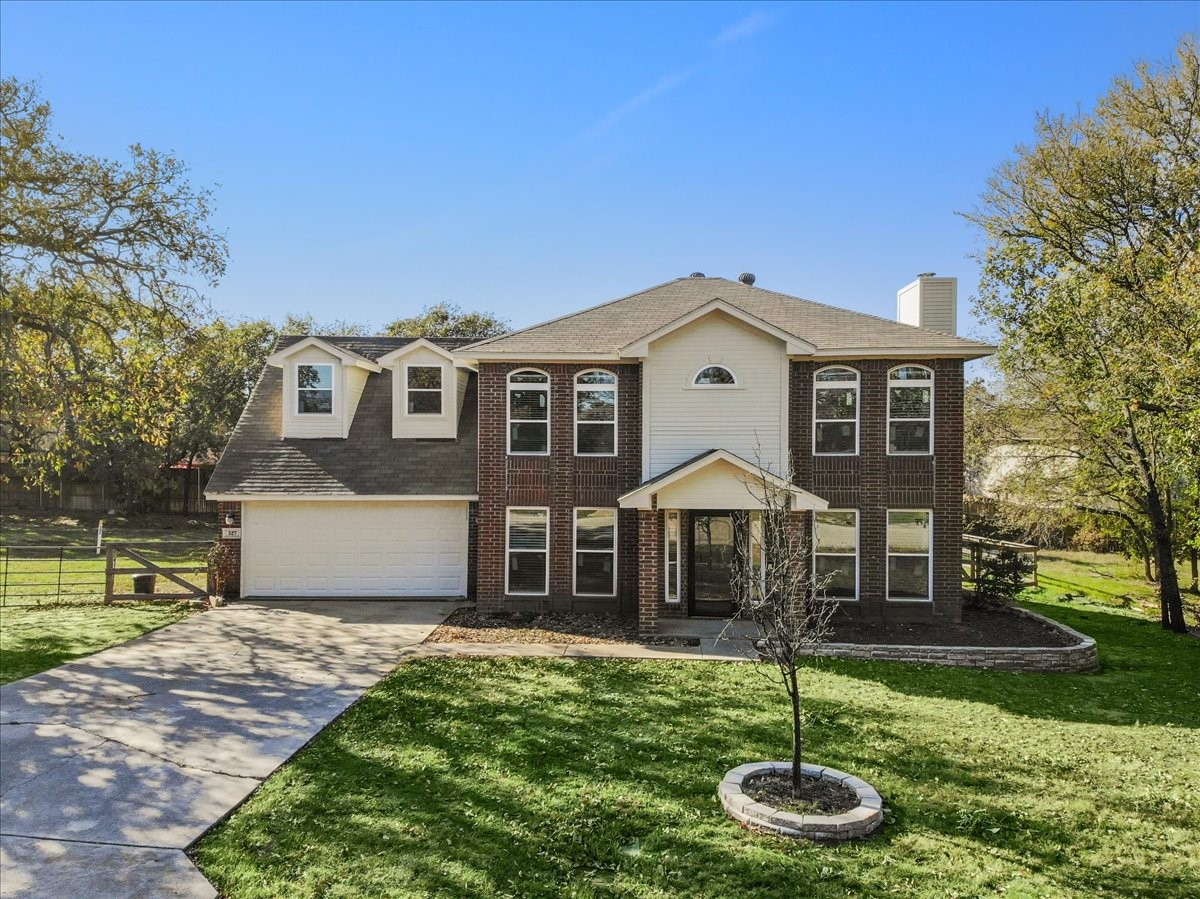 527 Oak Lake Lake Dallas TX 75065