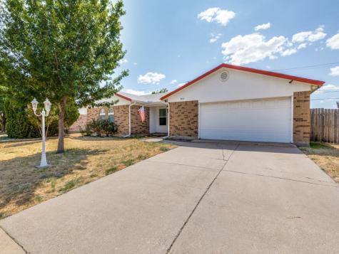 304 S Heights Drive Crowley TX 76036