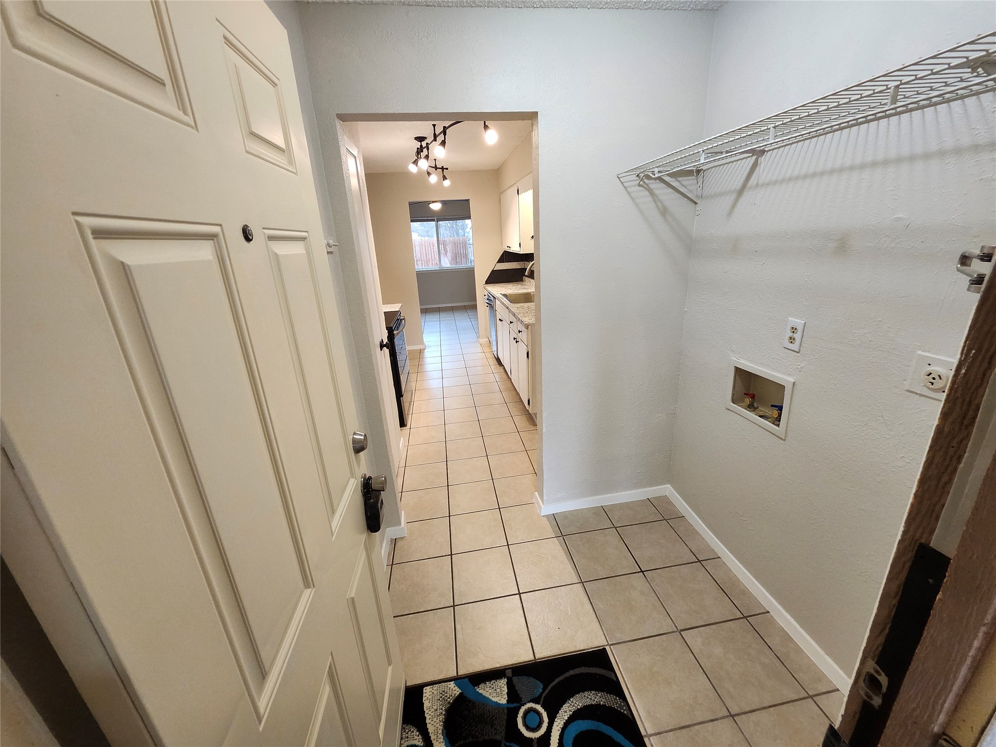 713 Cain Street Lake Dallas TX 75065