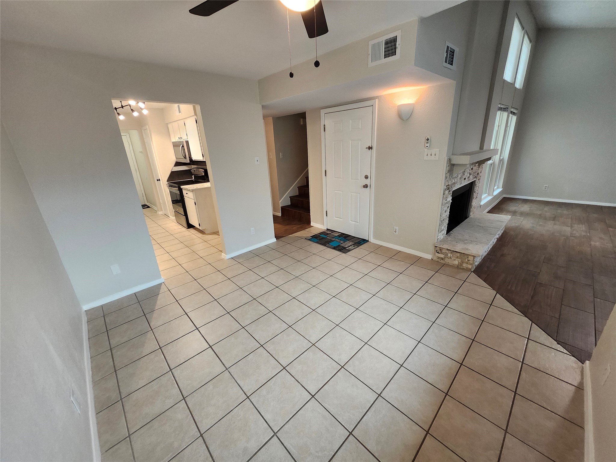 713 Cain Street Lake Dallas TX 75065