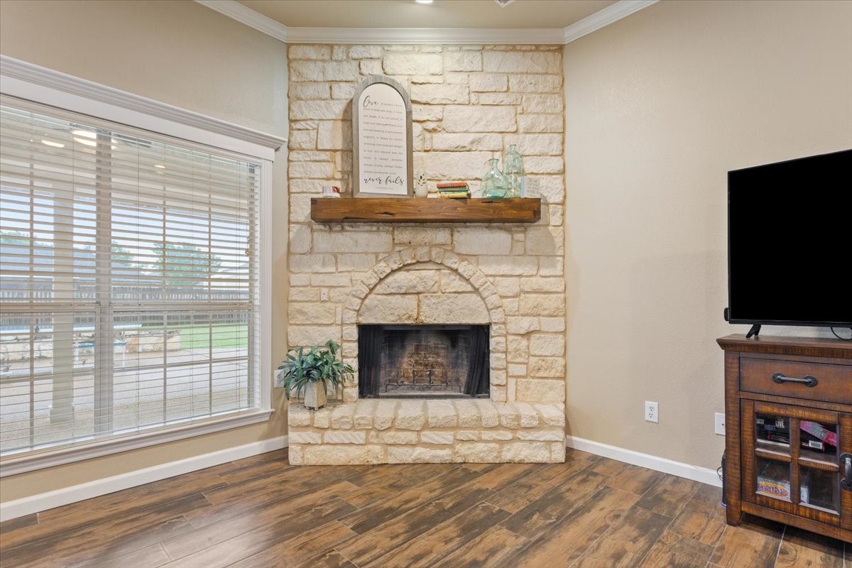 10517 Calaveras Waco TX 76708