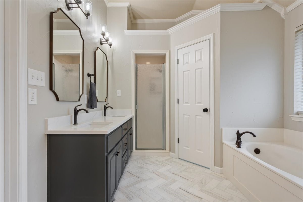 10517 Calaveras Waco TX 76708