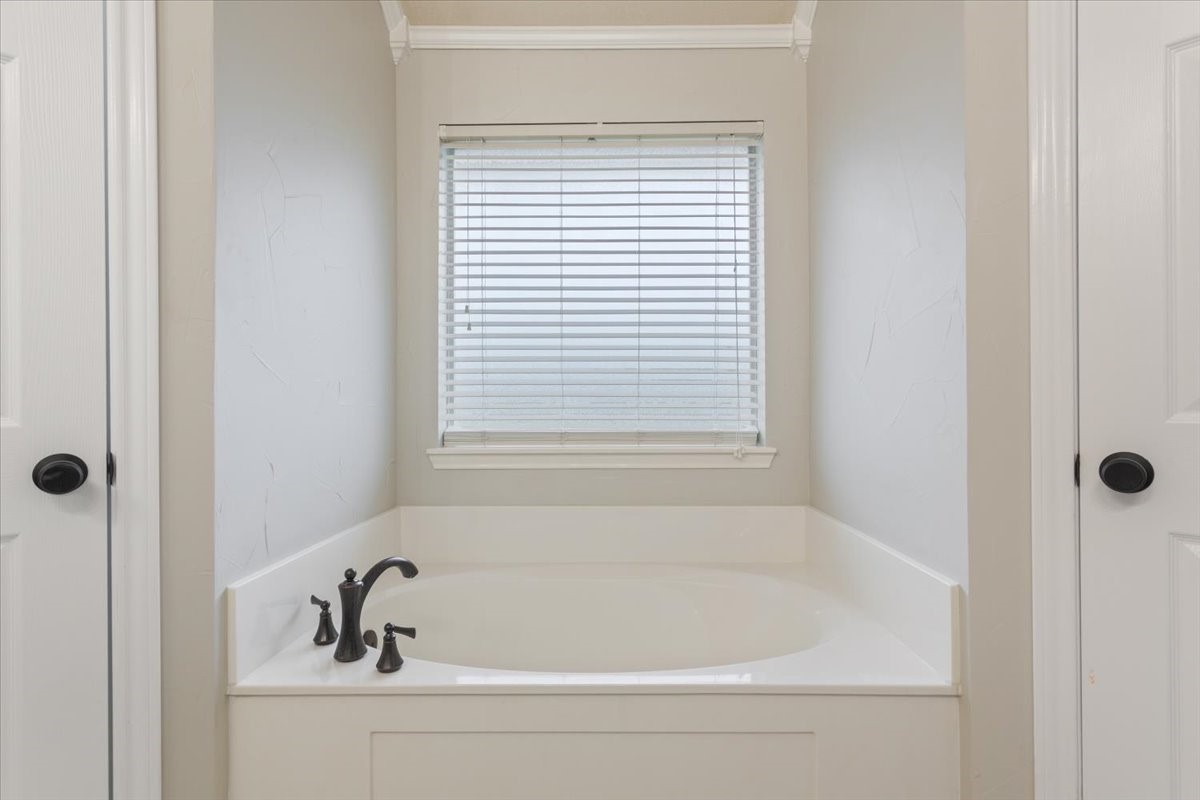 10517 Calaveras Waco TX 76708