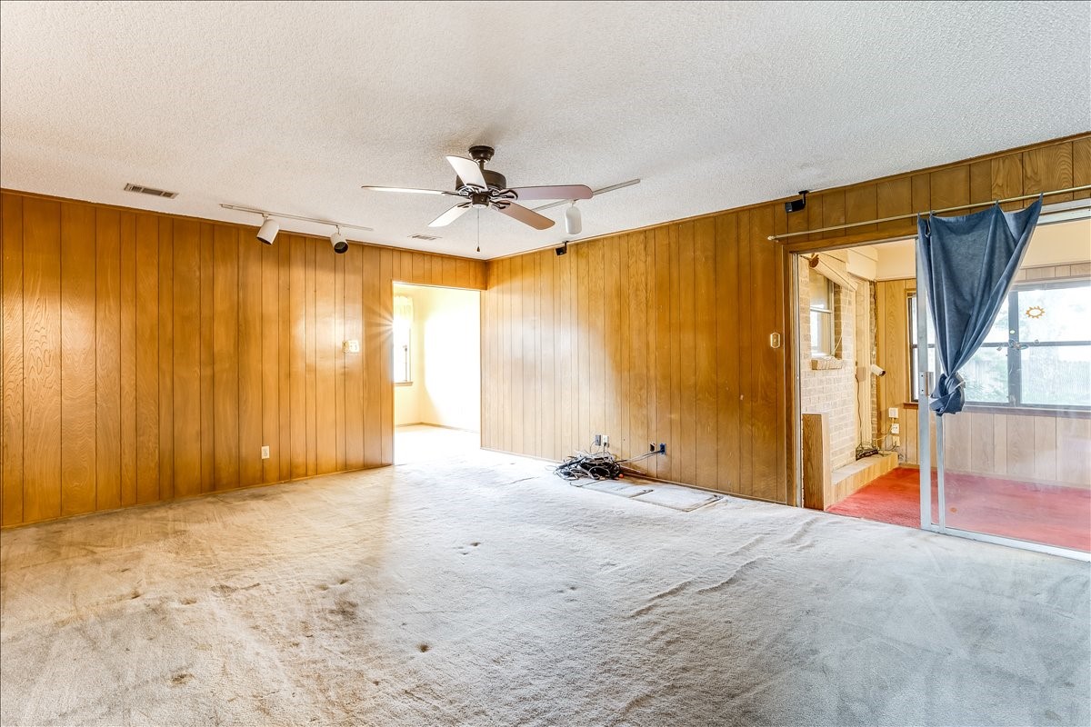 1706 Stagecoach Drive Pantego TX 76013