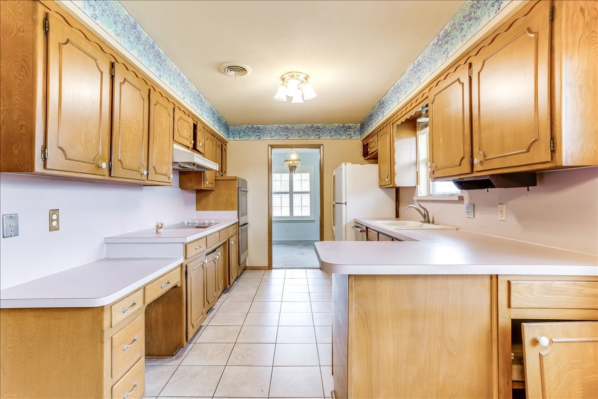 1706 Stagecoach Drive Pantego TX 76013