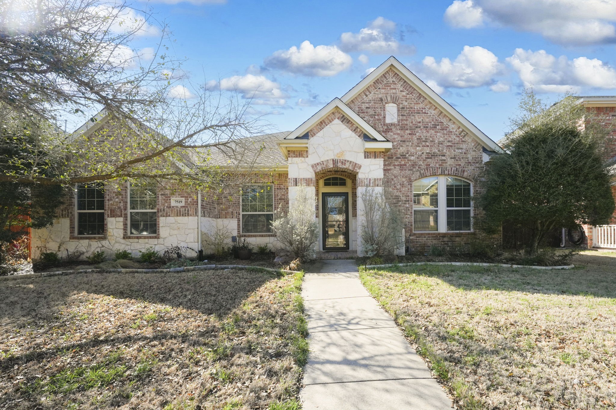 7519 Forest Ridge Trail Sachse TX 75048
