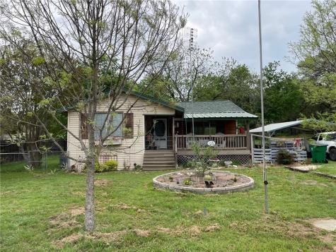 607 E 7th Street Valley Mills TX 76689