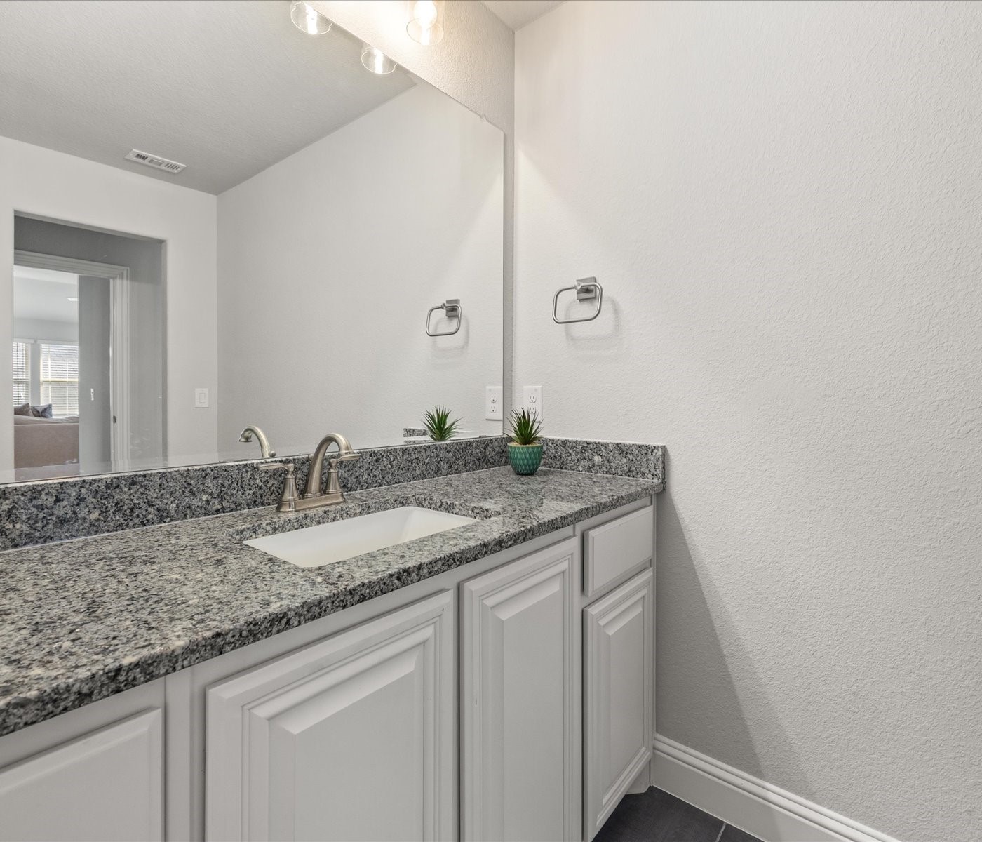 111 Kingfisher Lane Aledo TX 76008