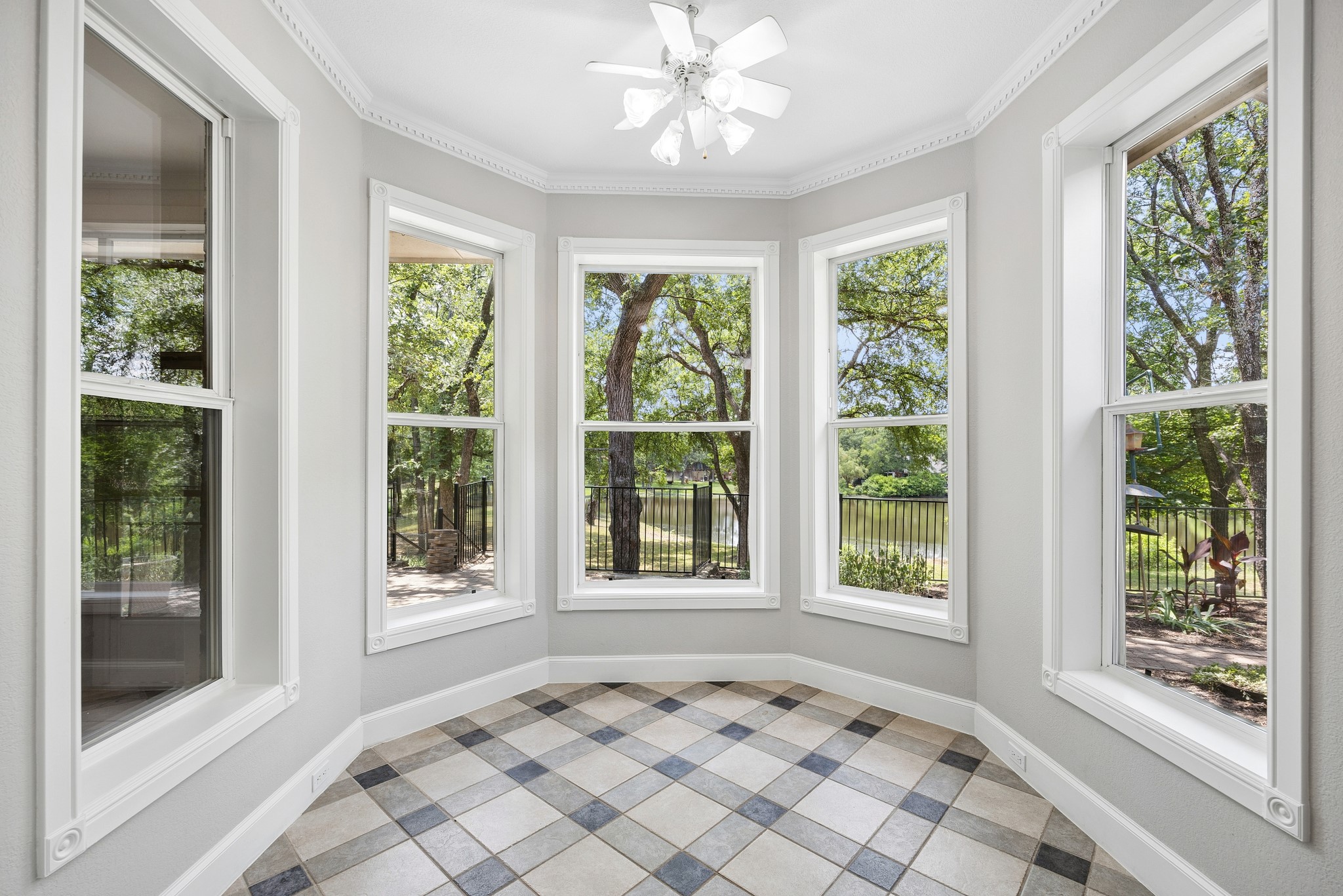 939 Garnet Cove Oak Point TX 75068
